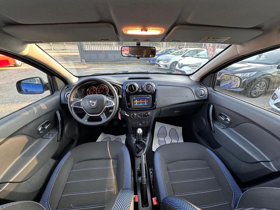 Dacia Sandero ECO-G 100 15 ans CAMERA / GPS