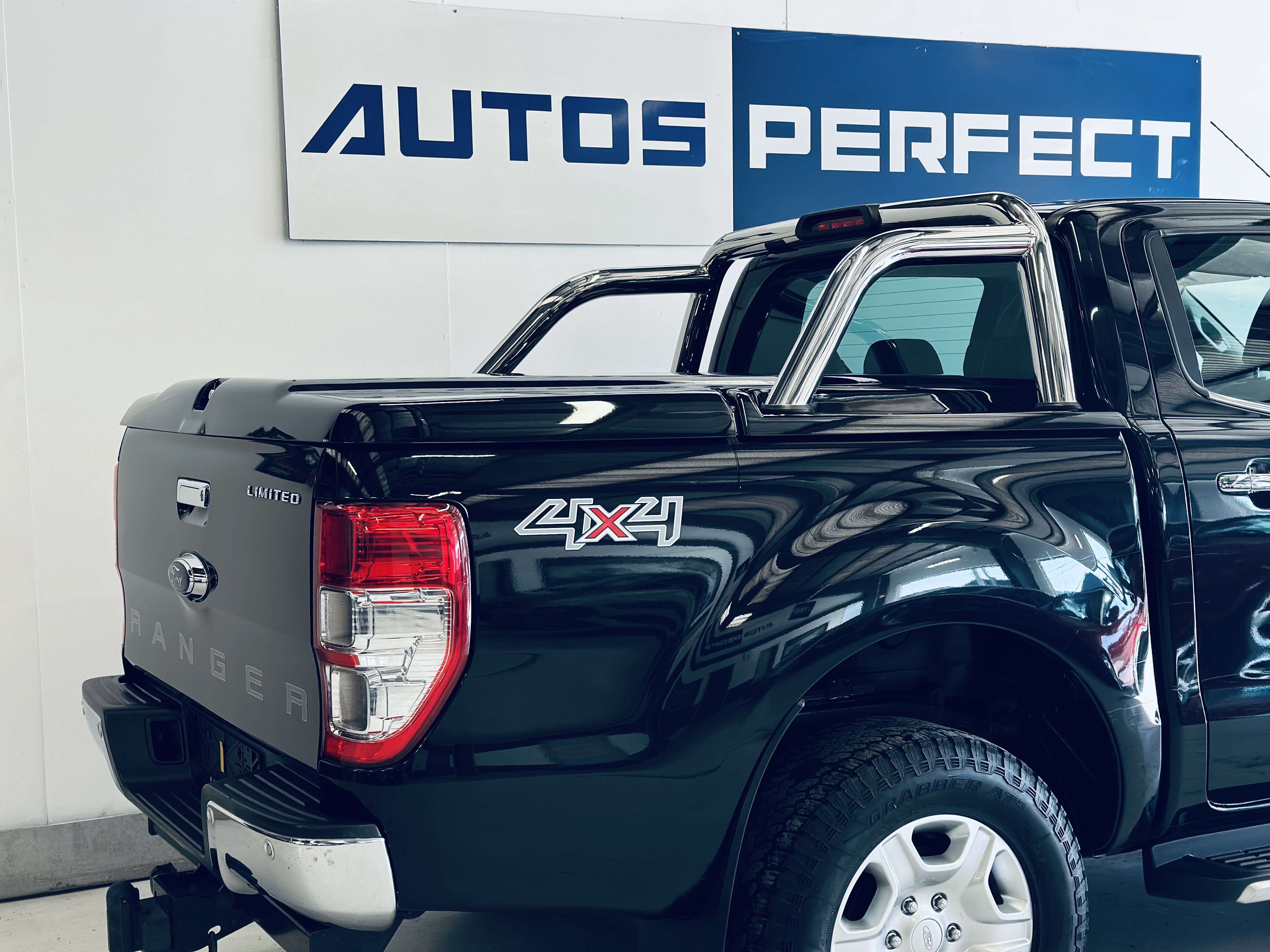 Ford Ranger 3.2TDCi Limited NAVI CAMERA CUIR CLIM REG VTS FULL