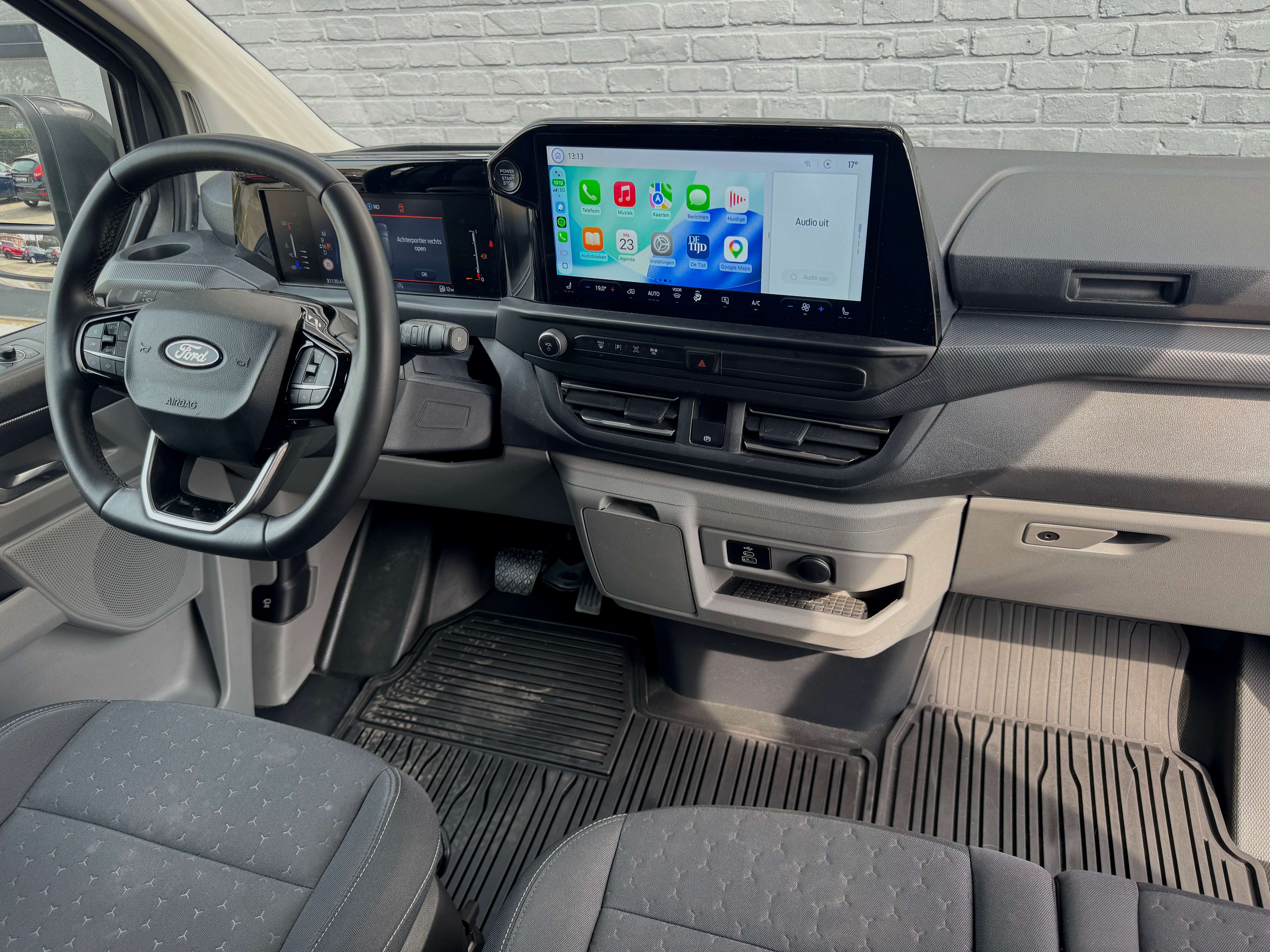 Ford Transit Custom 2.0 TDCi * 31Dkm * 24 * CarPlay * Auto * Full