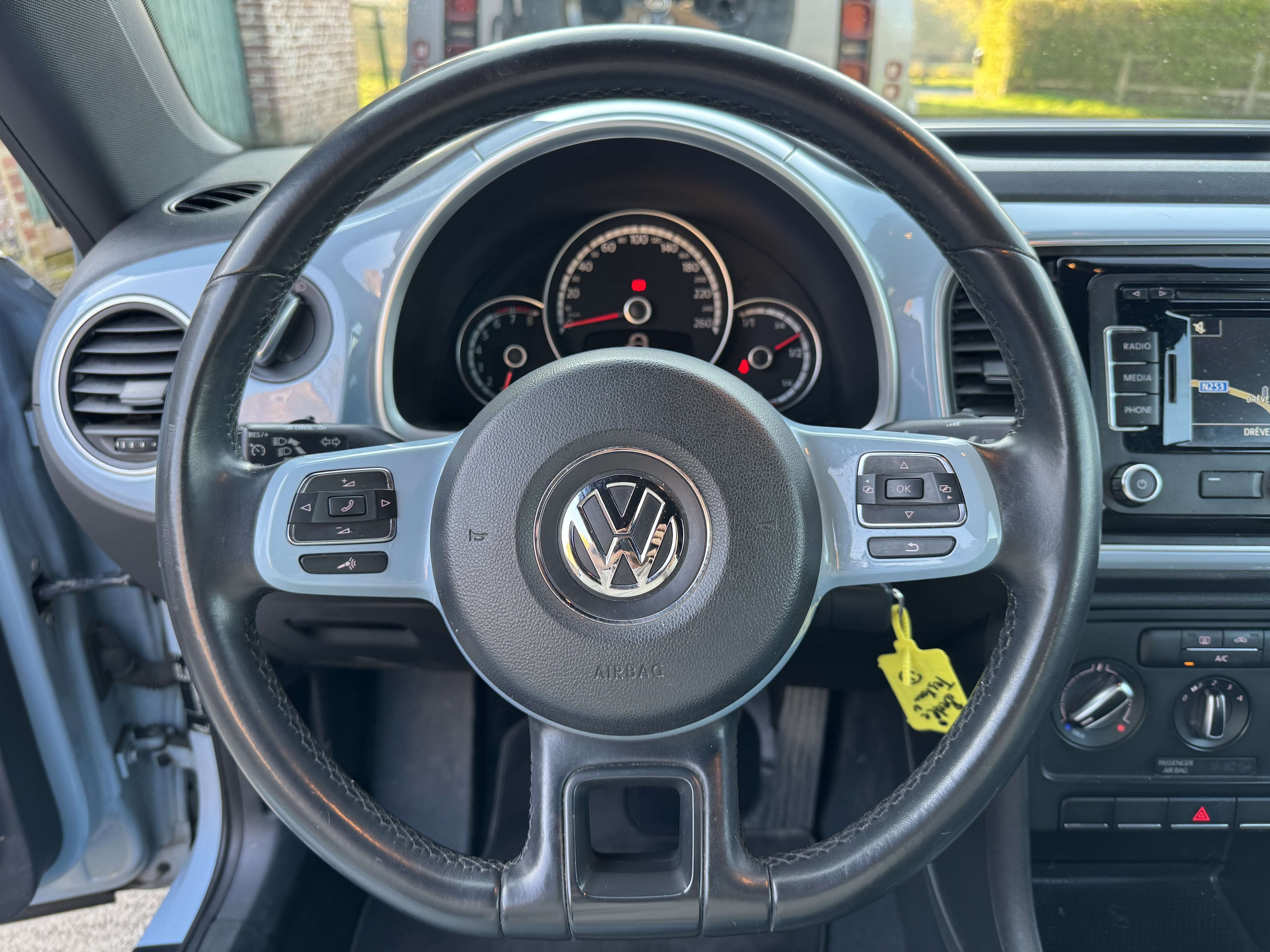 Volkswagen Beetle 1.2 TSI Design BMT *AIRCO*CRUISE*GPS*
