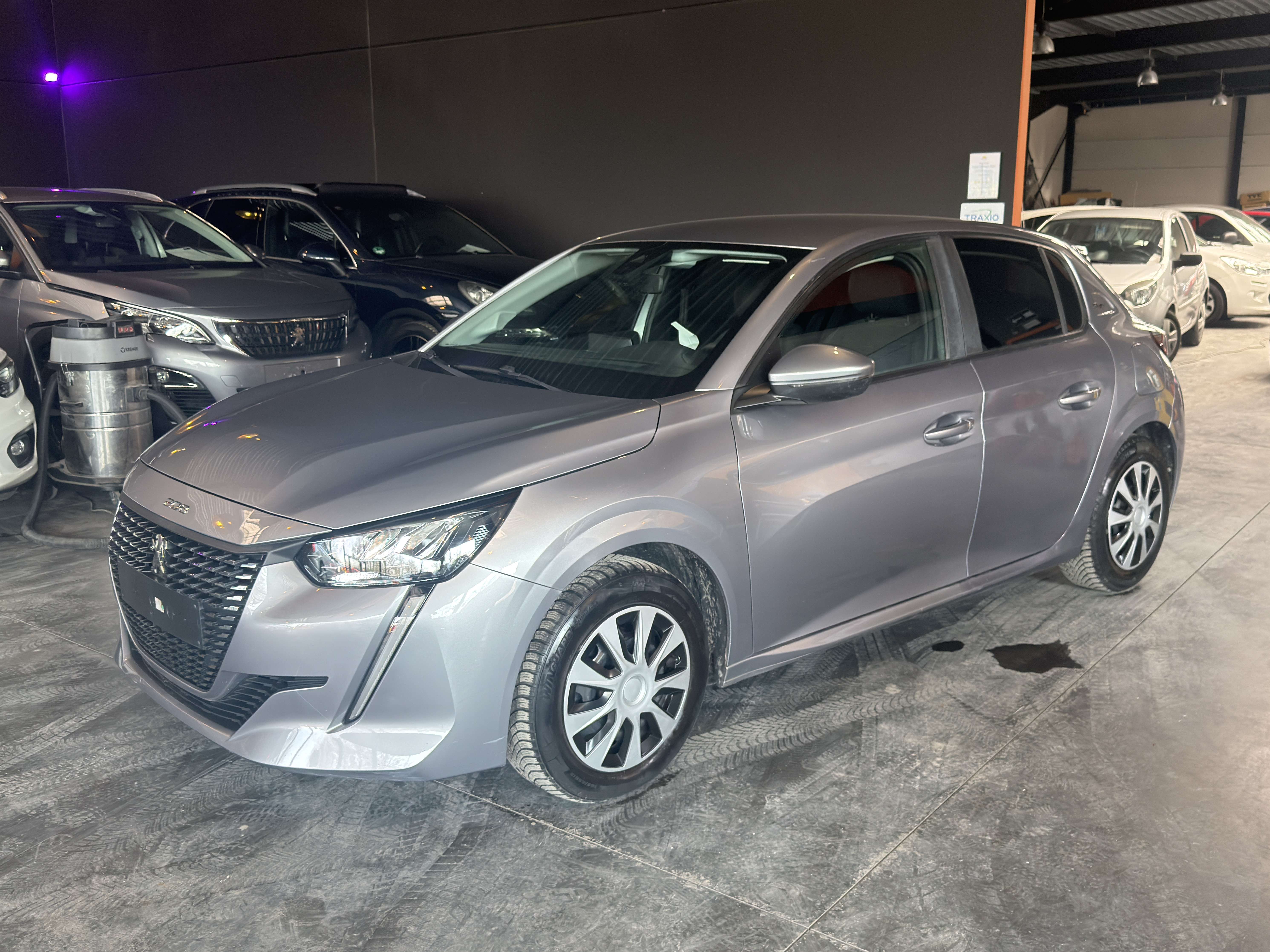 Peugeot 208 208 1.2i Active Pack/12 MOIS DE GARANTIE