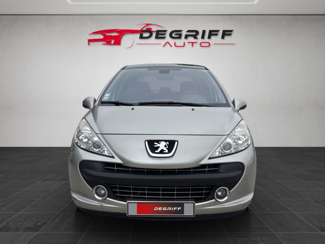 Peugeot 207 1.6 THP 16V 150ch Féline