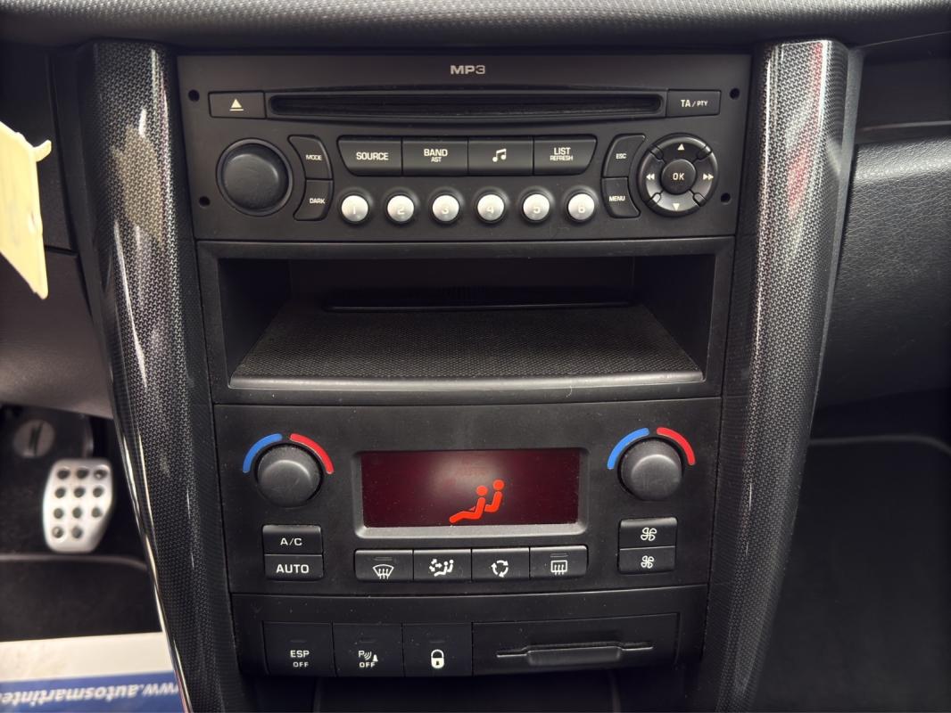 Peugeot 207 1.6 THP 16V 150ch Féline