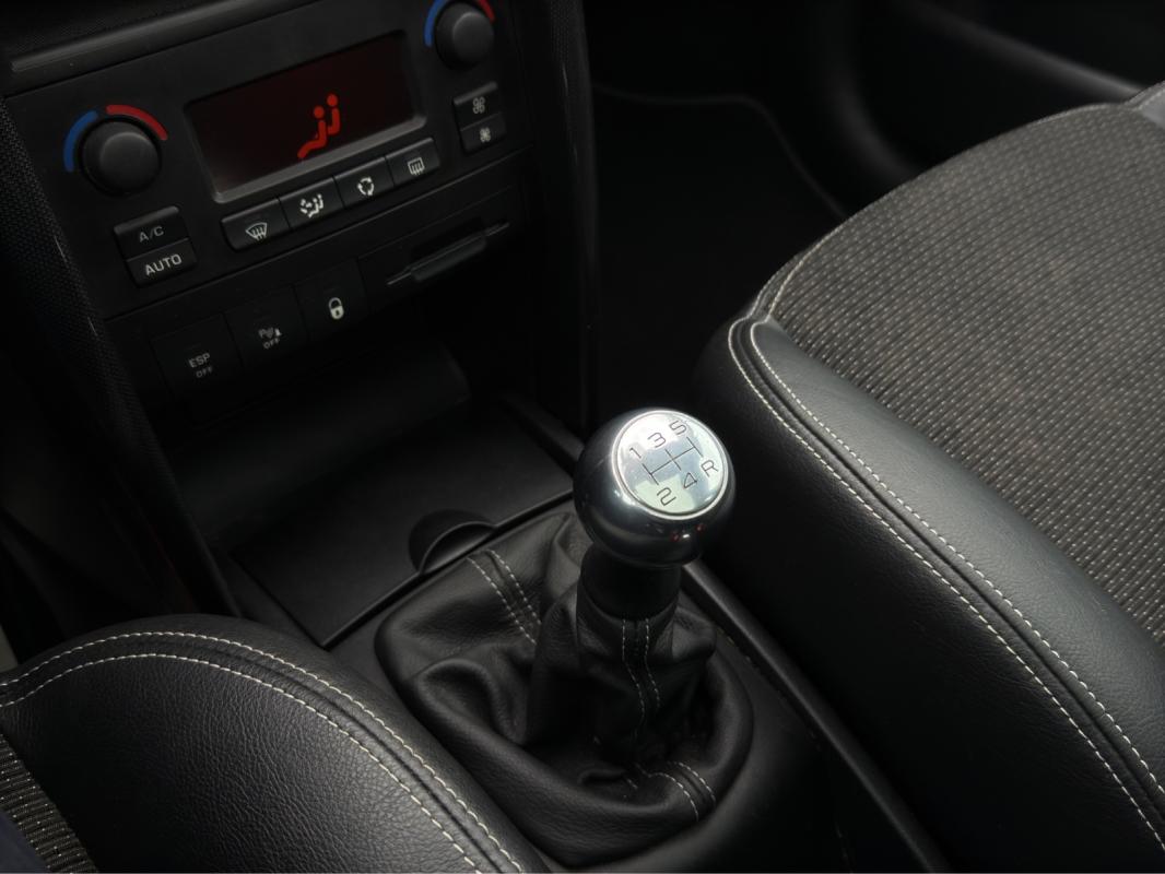 Peugeot 207 1.6 THP 16V 150ch Féline