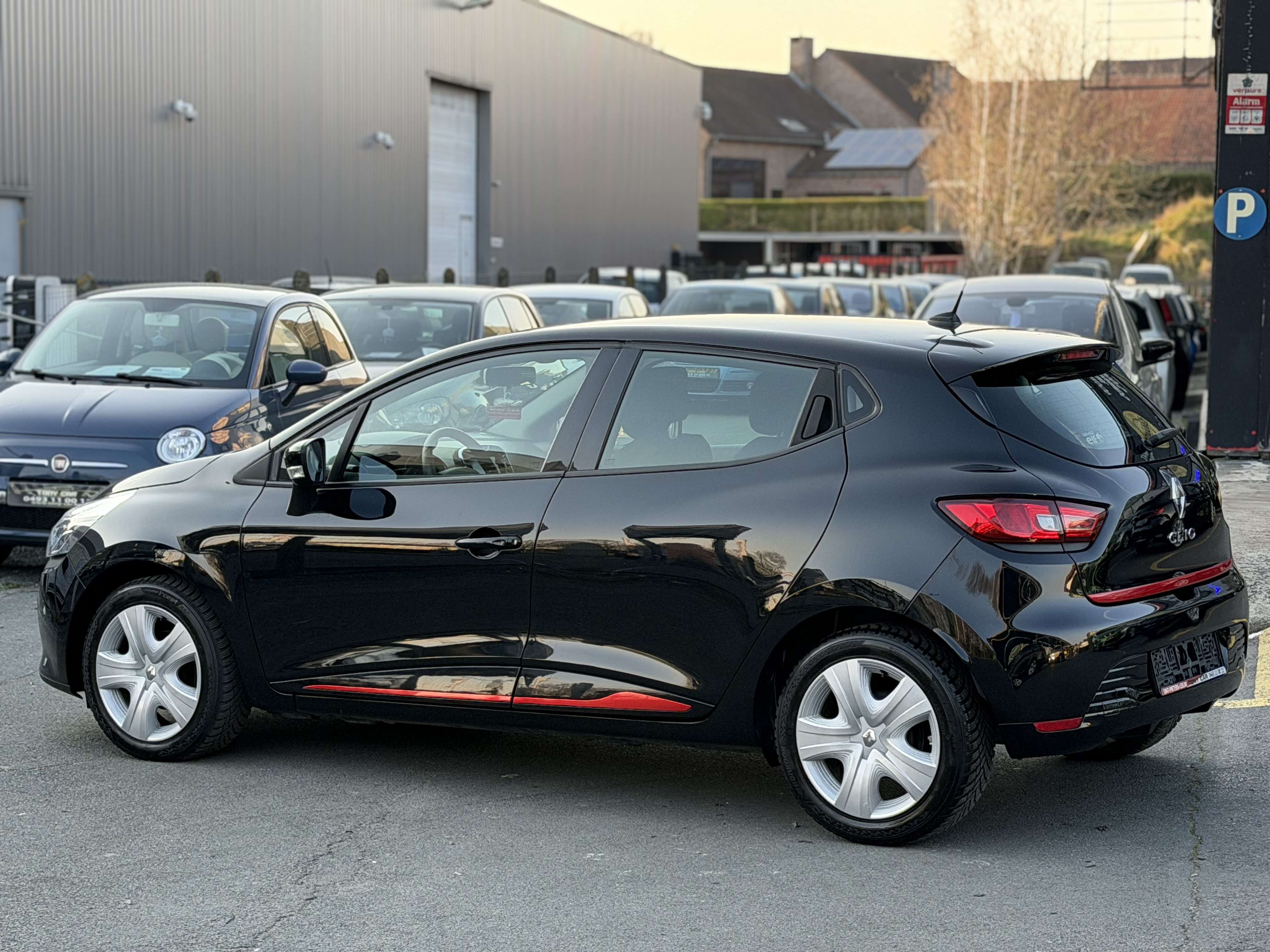 Renault Clio Clio 1.2i*CLIMA*NAVI*BT*USB*Garant 12 Mois
