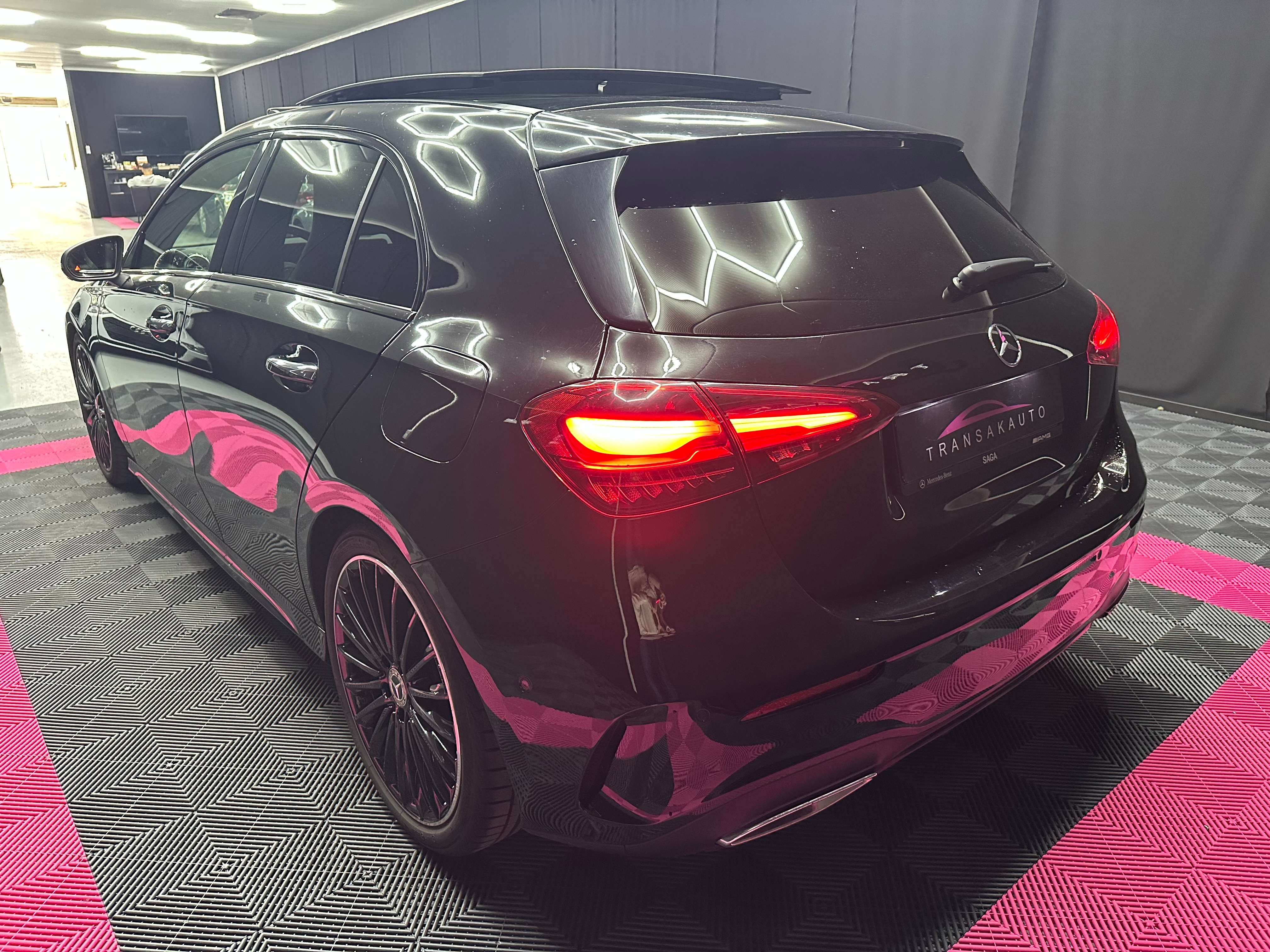 Mercedes-Benz A 180 A 180 AMG Line/Garantie Mercedes/ 1er prop / MHEV