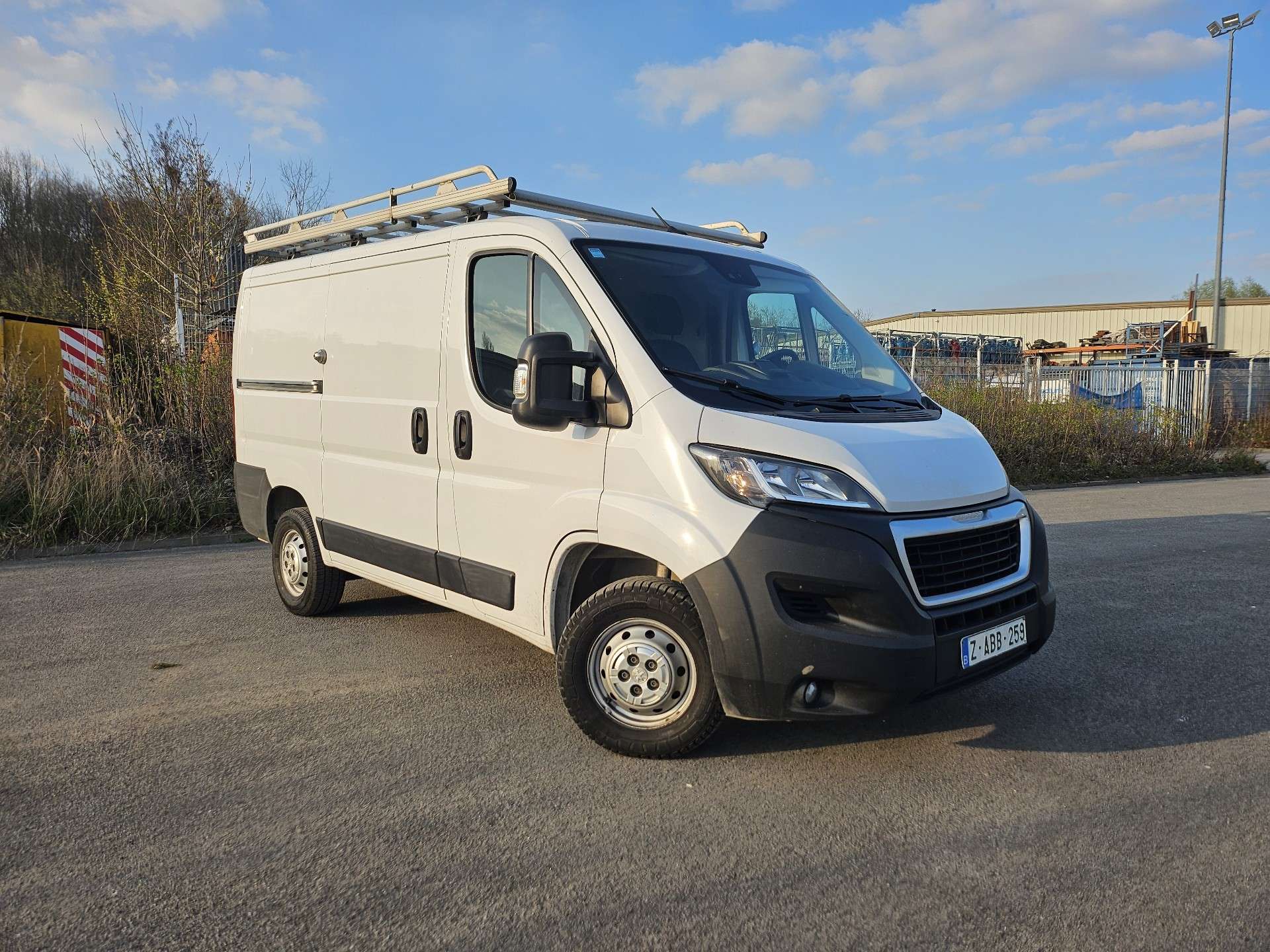 Peugeot Boxer 2.2 HDI 140