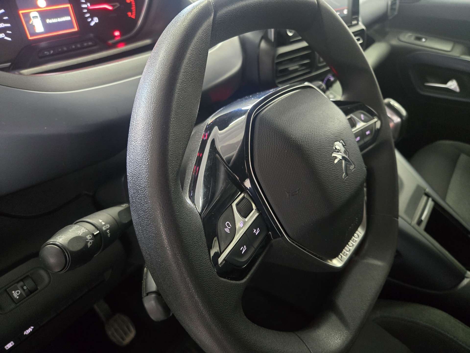 Peugeot Rifter Rifter 1.5 BlueHDi Long Allure S