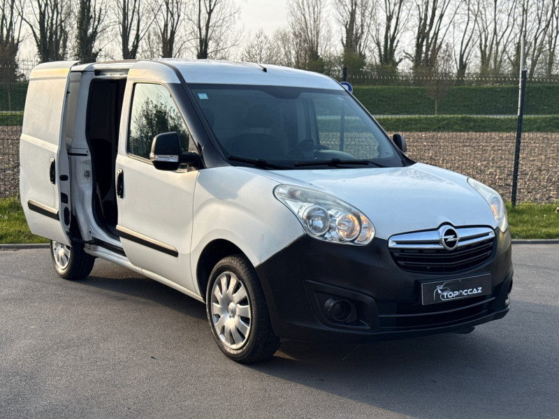Opel COMBO CARGO 1.4 ESS 95CH * 2 PLACES * 90.000KM * 12/2014 * GARANTIE