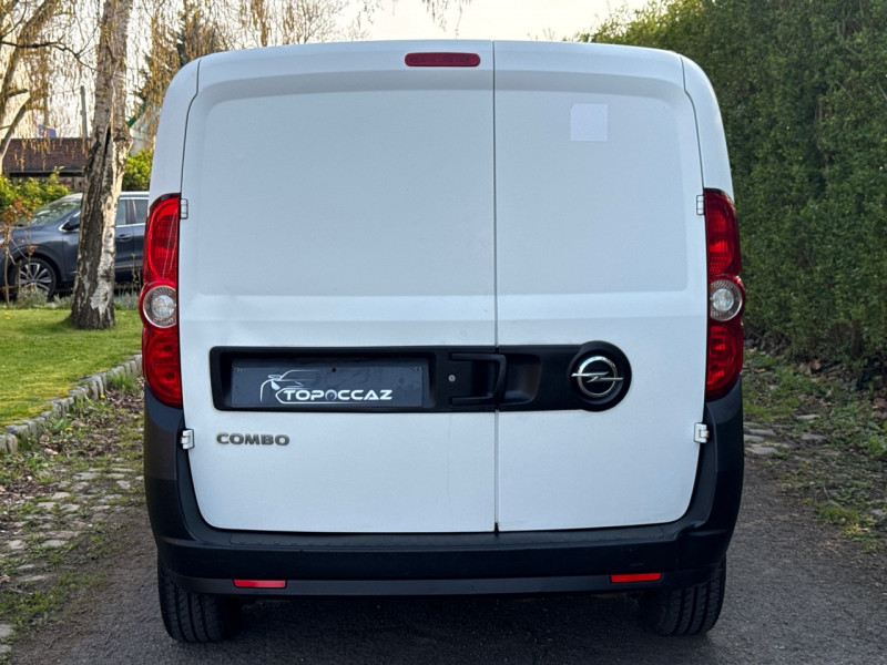 Opel COMBO CARGO 1.4 ESS 95CH * 2 PLACES * 90.000KM * 12/2014 * GARANTIE
