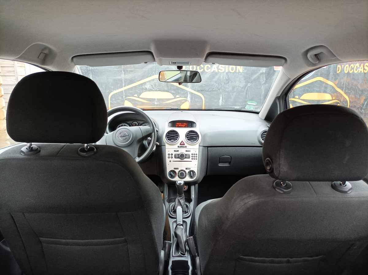 Opel Corsa V 1.4 90 BLACK EDITION 3P