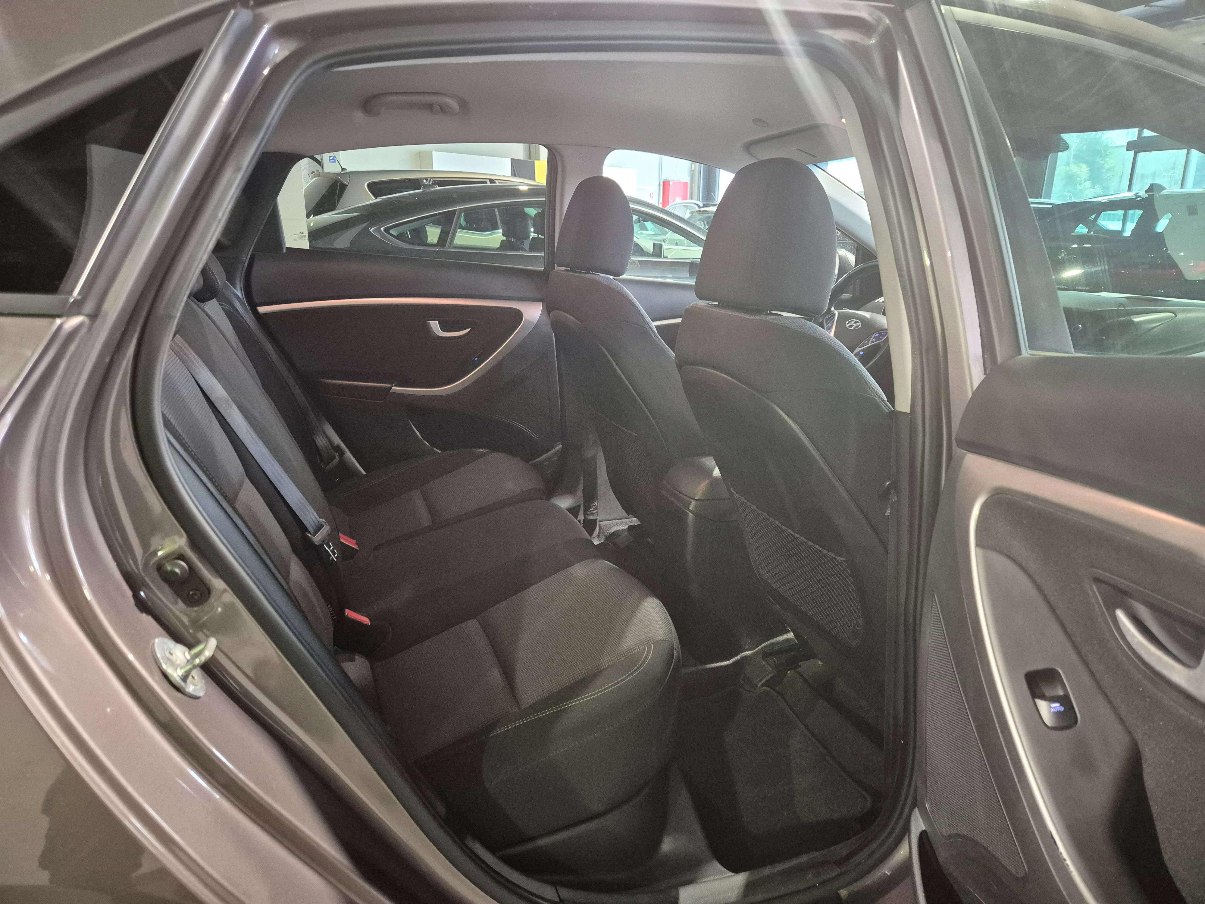 Hyundai i30 i30 1.6 CRDi Cool ISG