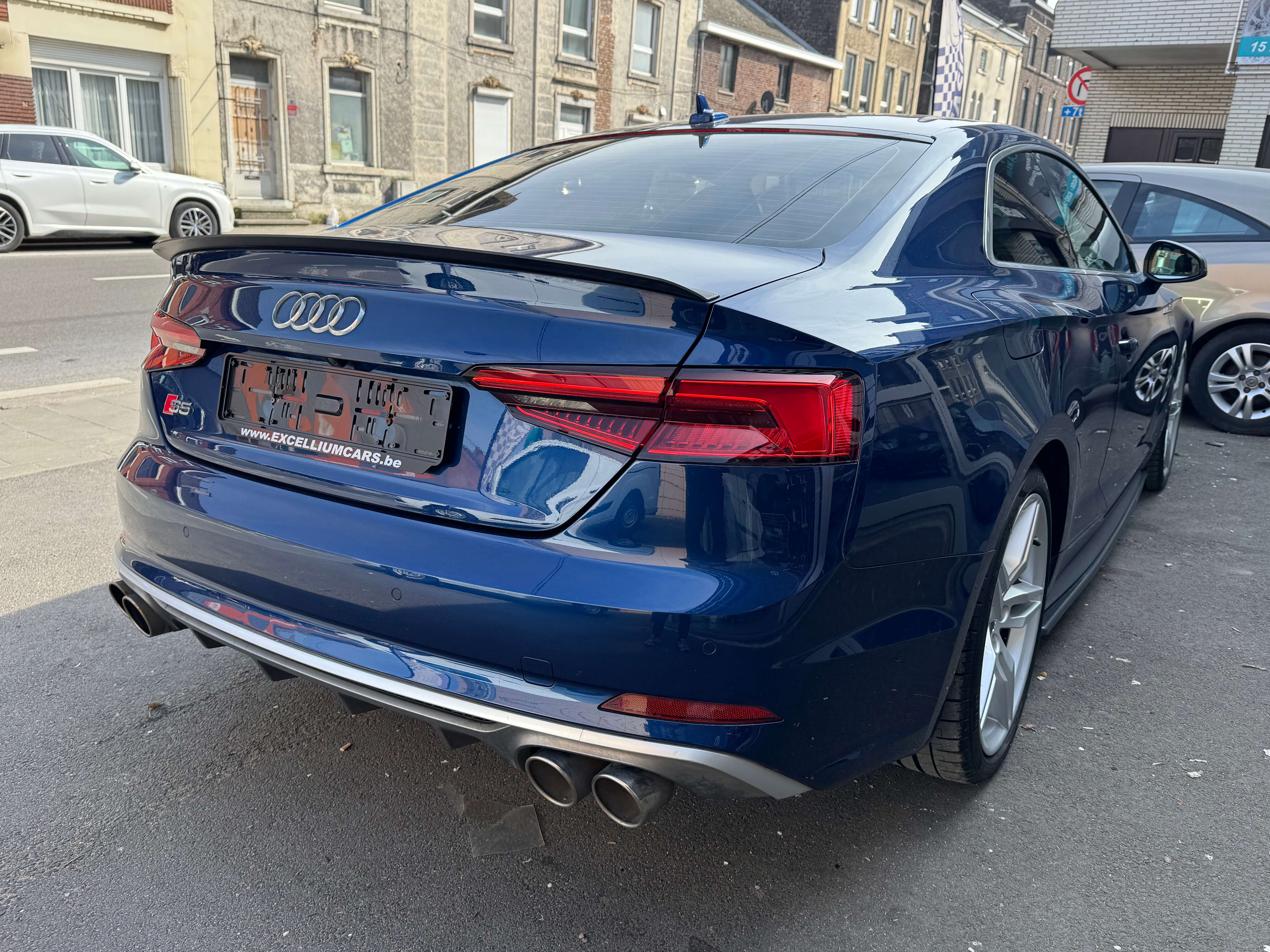Audi A5 Coupé 2.0TDi S line Look S5 Kit Maxton Cokpt Vrtl