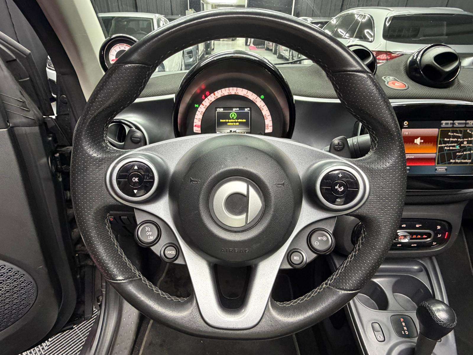 smart forTwo Fortwo Cabrio 0.9 Turbo /GARANTIE 12 MOIS MERCEDES
