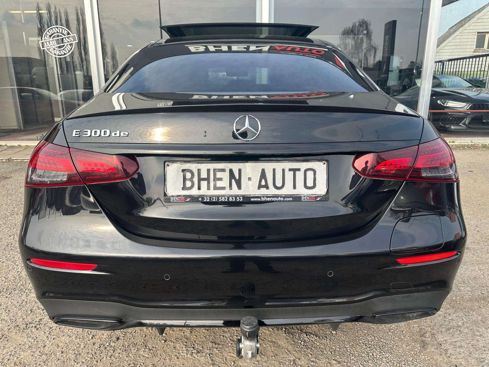 Mercedes-Benz E 300 de 4-Matic/PACK AMG/PACK NIGHT/TOIT PANO/GARANTIE