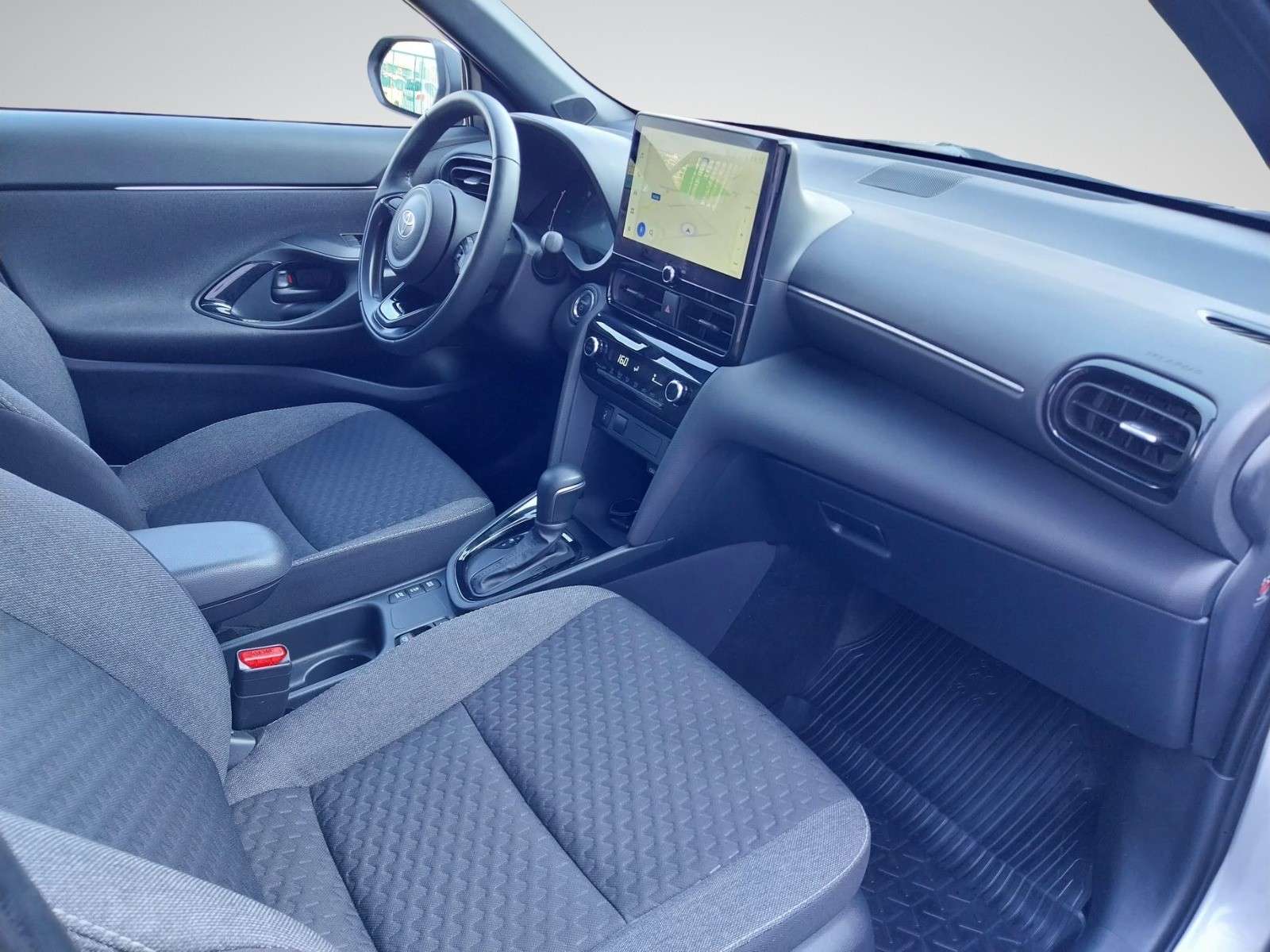 Toyota Yaris Cross HEV
