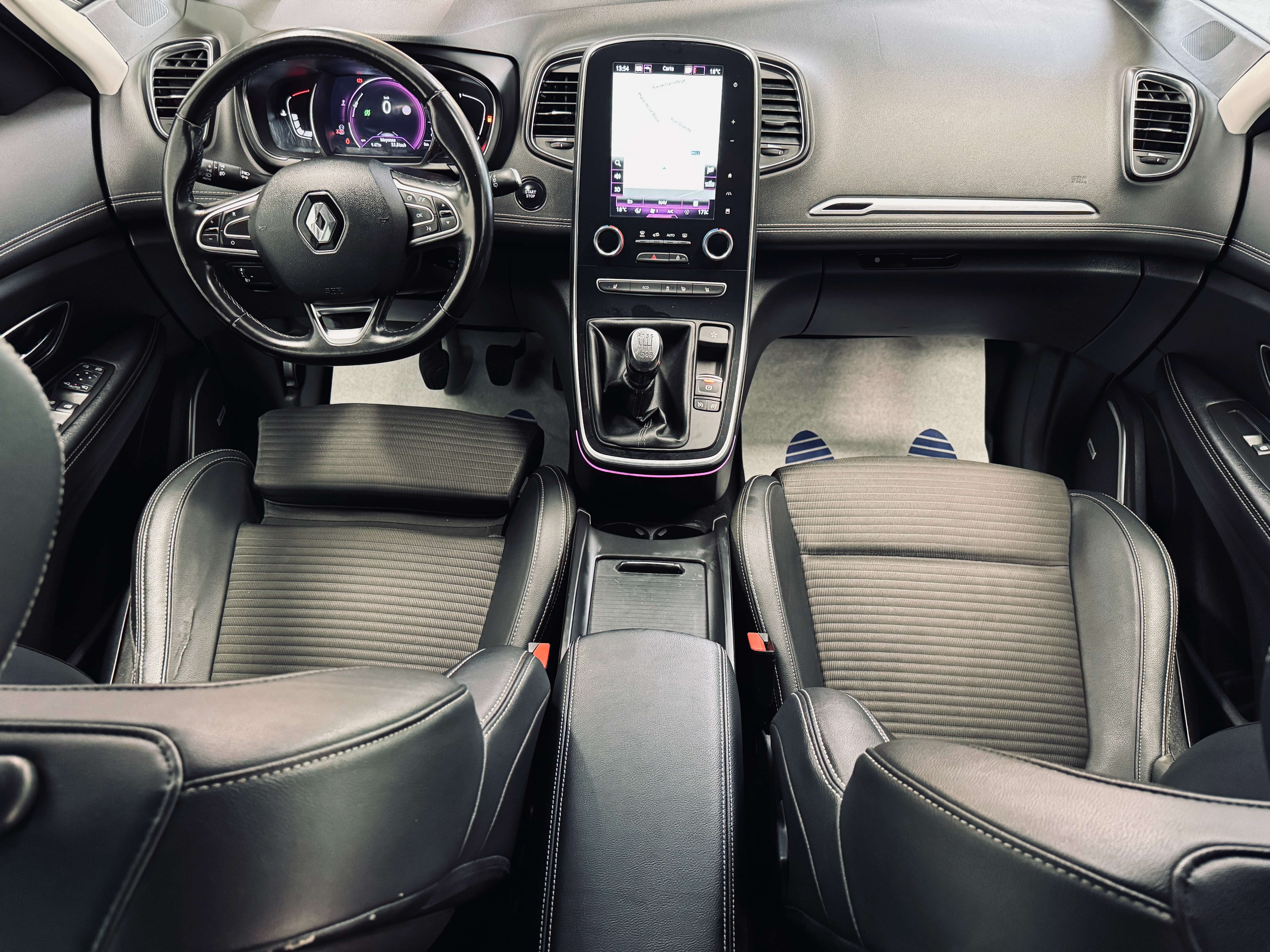 Renault Scenic Scenic 1.7 dCi Bose Edition, 7 PLACES,Garantie 1an