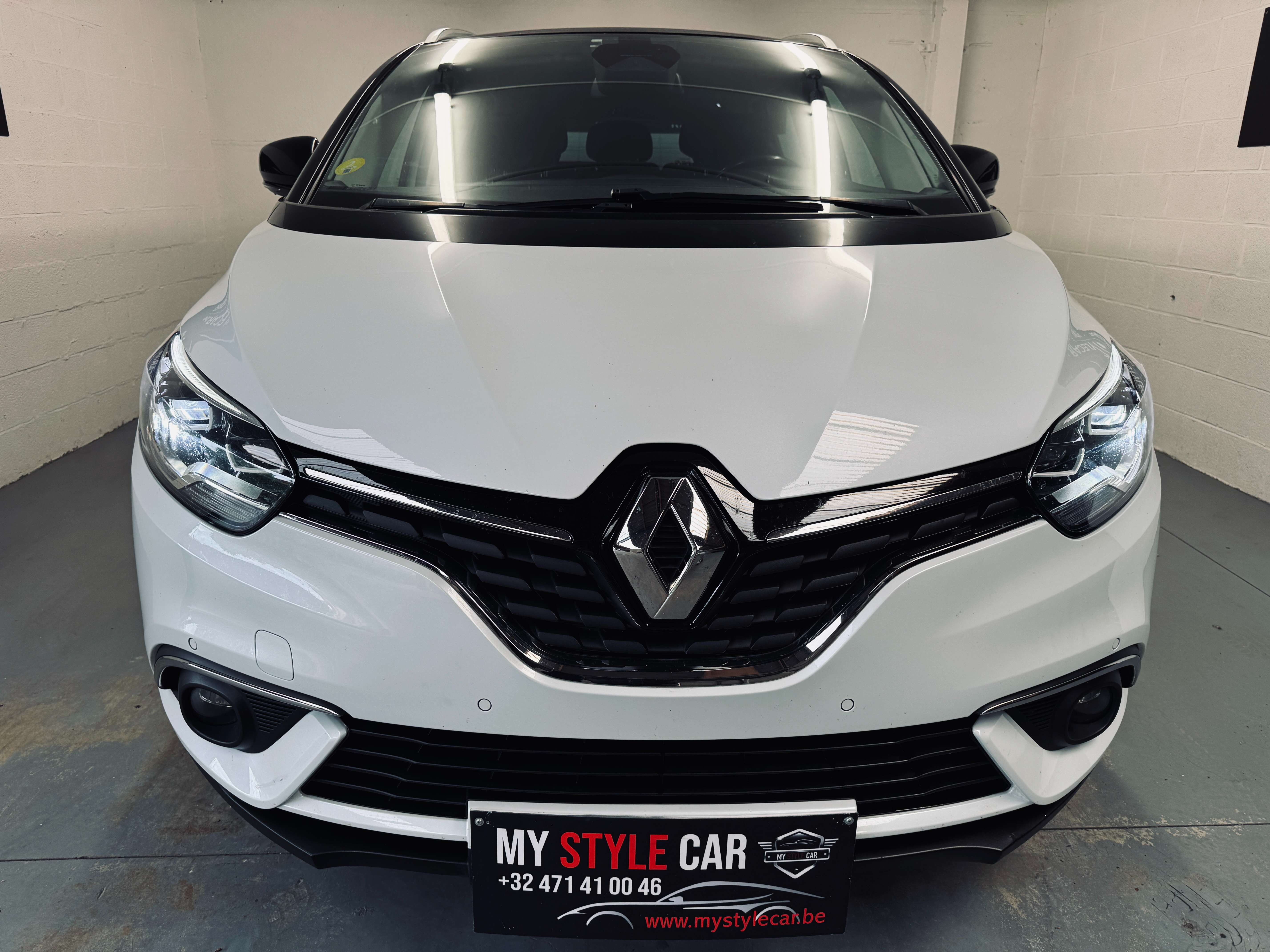 Renault Scenic Scenic 1.6 dCi ,AUTOMATIQUE Bose Edition, 7 PLACES