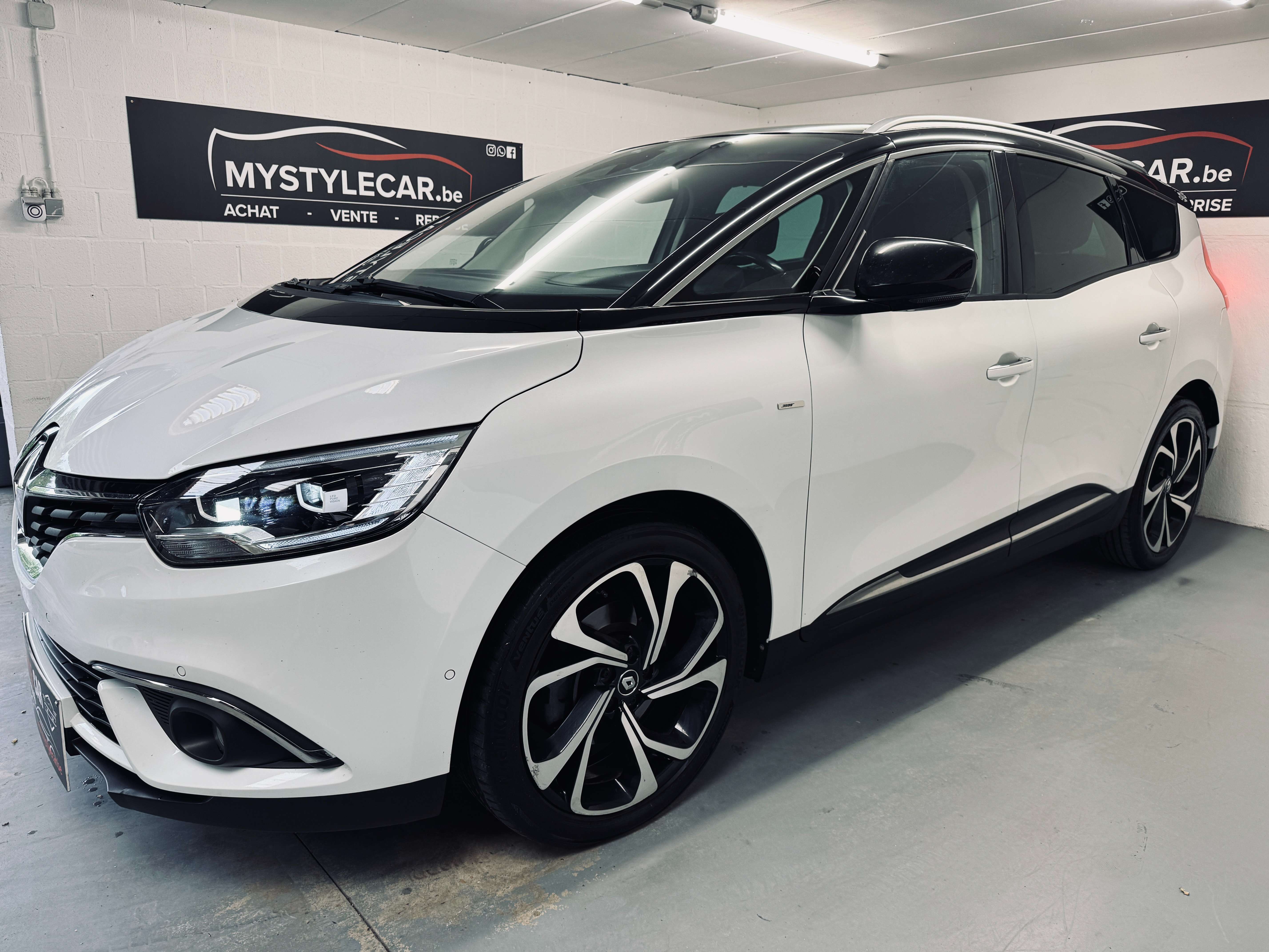 Renault Scenic Scenic 1.6 dCi ,AUTOMATIQUE Bose Edition, 7 PLACES