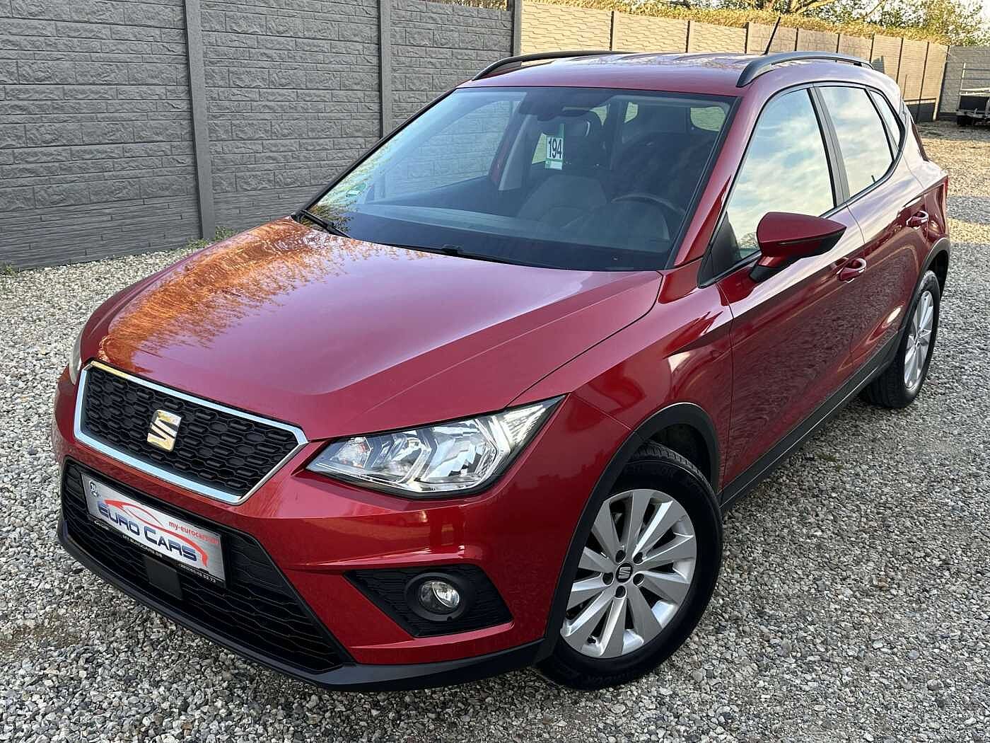 SEAT Arona 1.0 TSI Move! LED/SENSOR/GPS/CARPLAY/CRUISE/