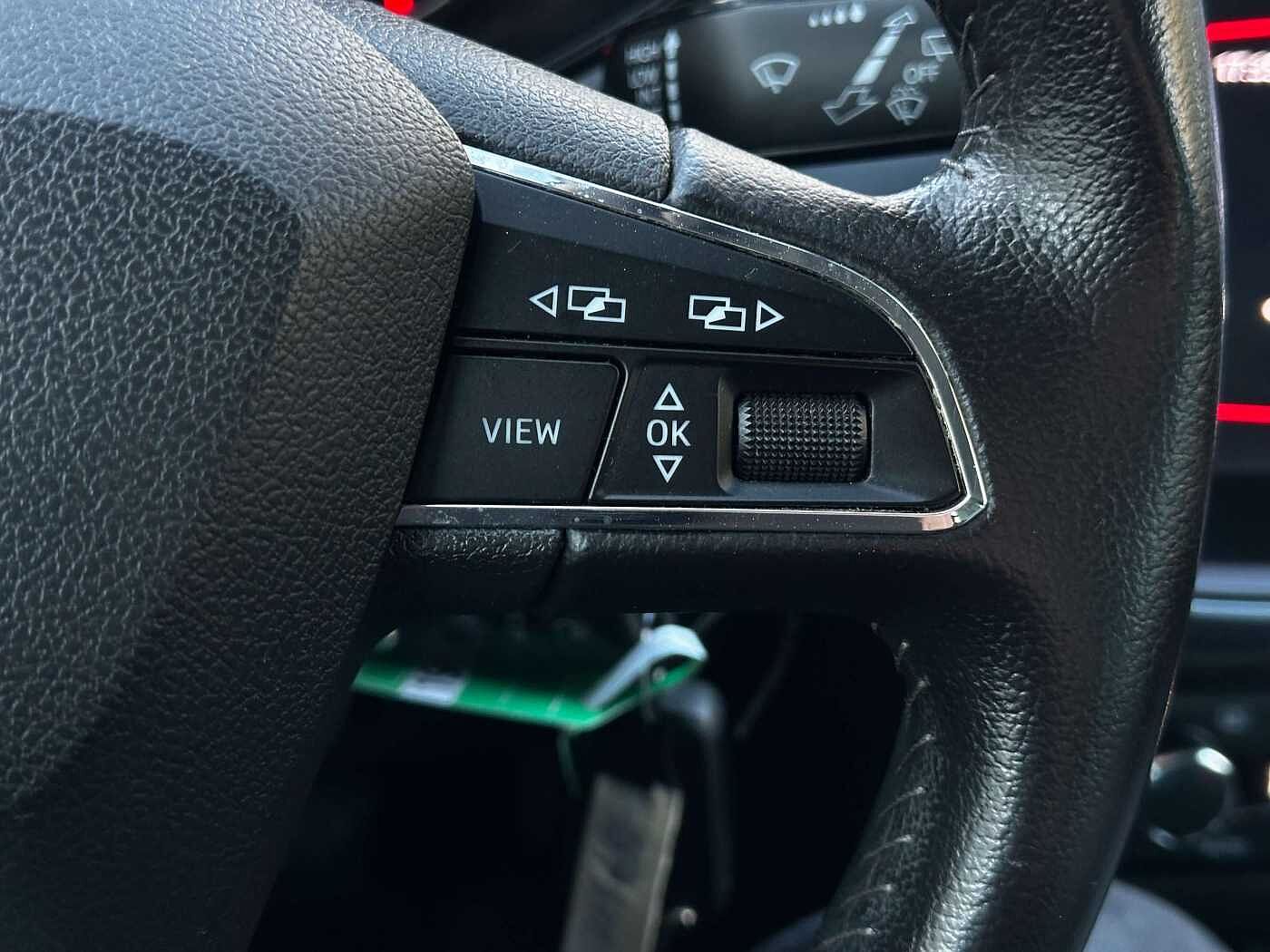 SEAT Arona 1.0 TSI Move! LED/SENSOR/GPS/CARPLAY/CRUISE/