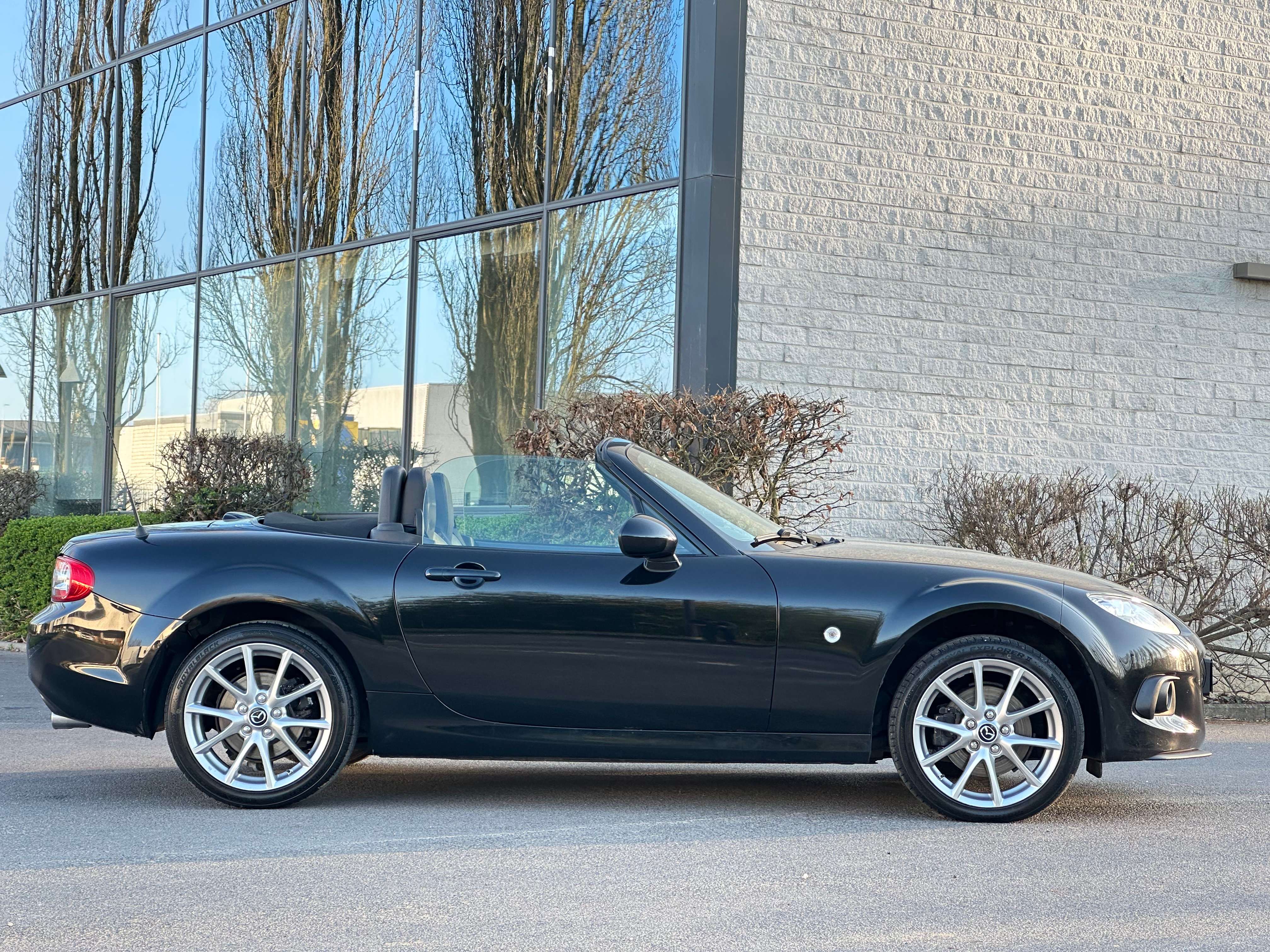 Mazda MX-5 MX-5 1.8i • SUPERBE CABRIOLET •