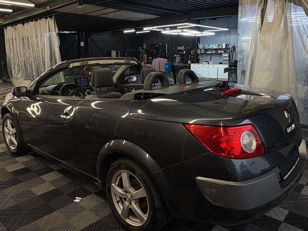 Renault Megane CABRIOLET benzine 2005