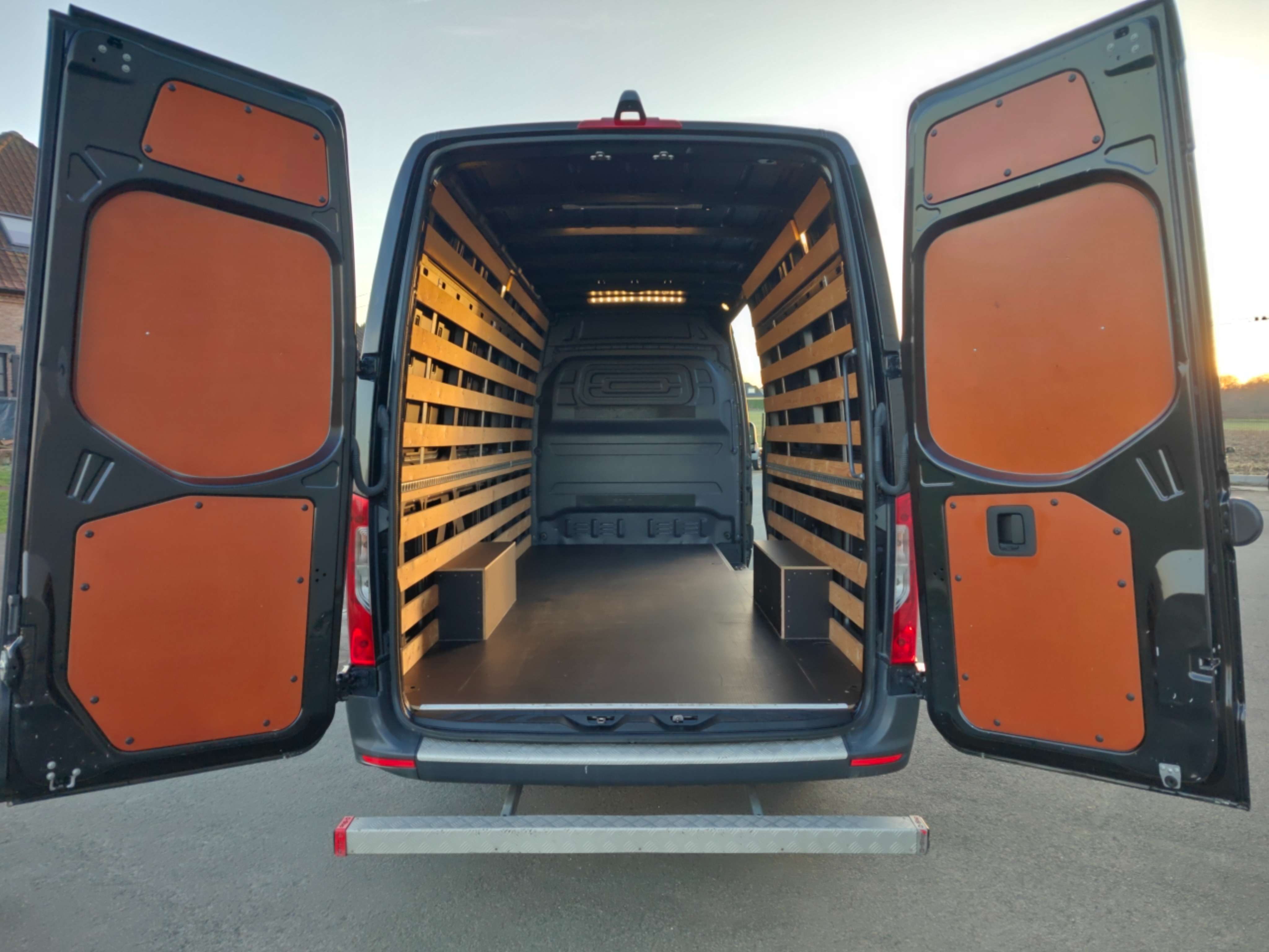 Mercedes-Benz Sprinter 315 2.0 CDI  L3H2 RWD AUTOMAAT - AIRCO/GPS/CAMERA