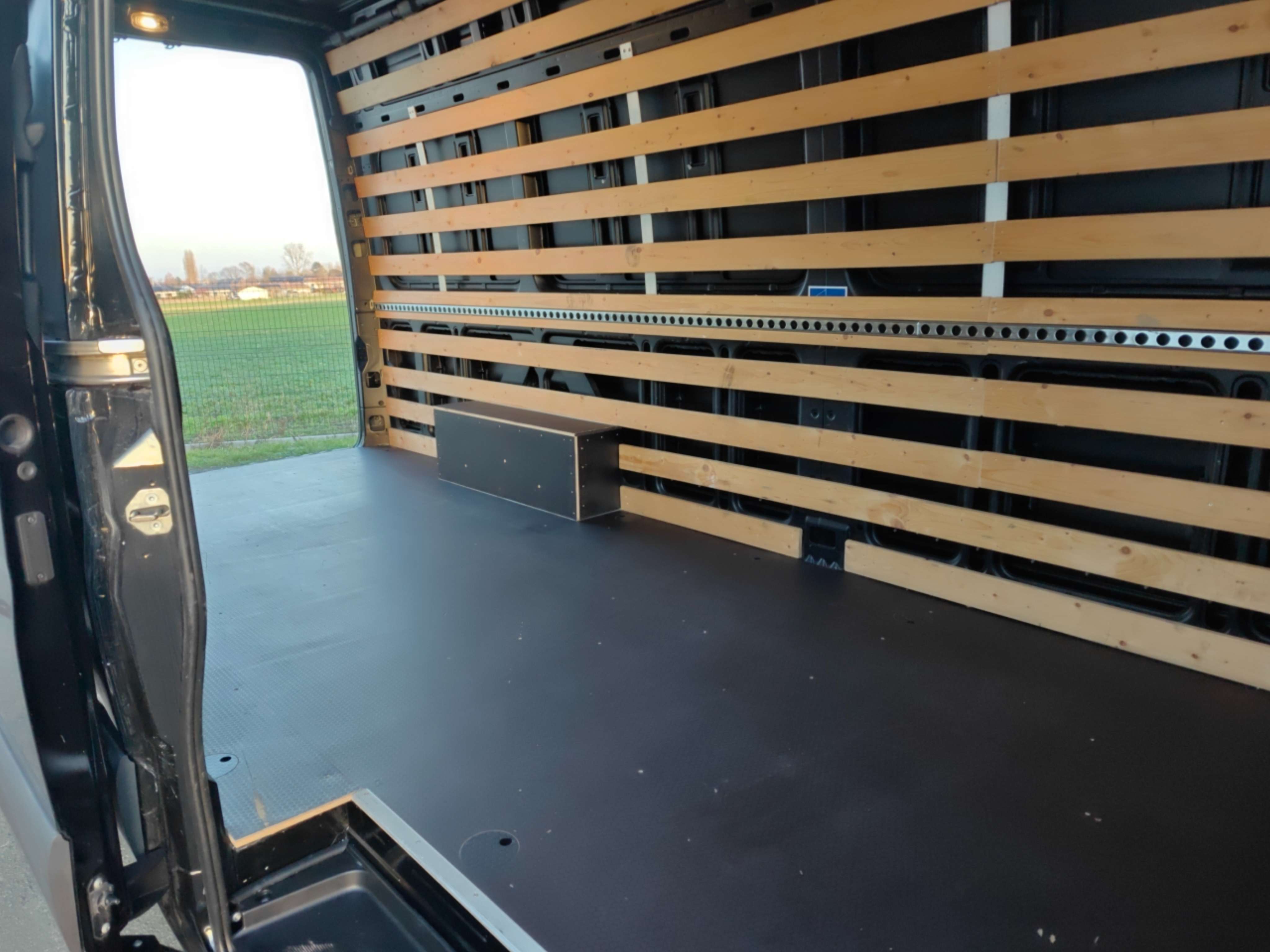 Mercedes-Benz Sprinter 315 2.0 CDI  L3H2 RWD AUTOMAAT - AIRCO/GPS/CAMERA