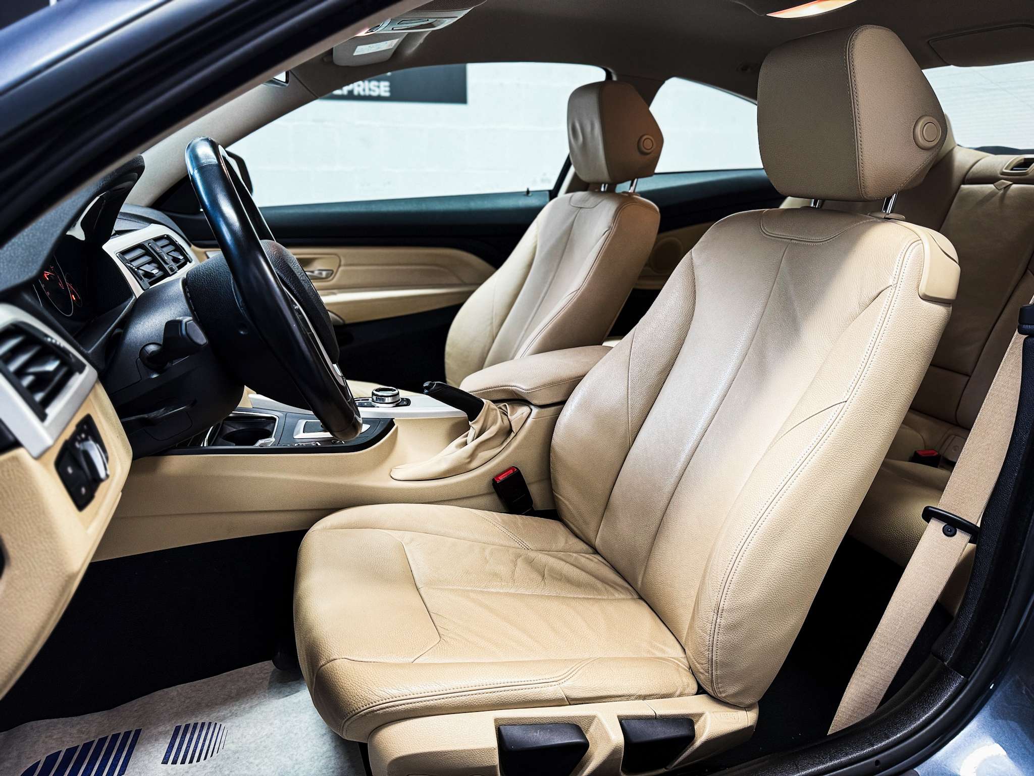 BMW 418 d Coupé PACK SPORT, NAV, GARANTIE 1AN