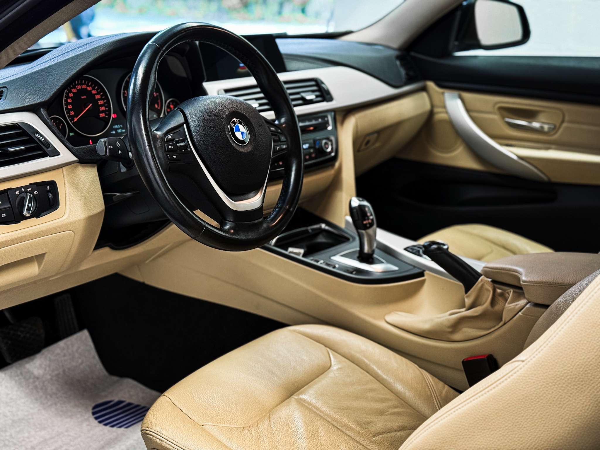 BMW 418 d Coupé PACK SPORT, NAV, GARANTIE 1AN