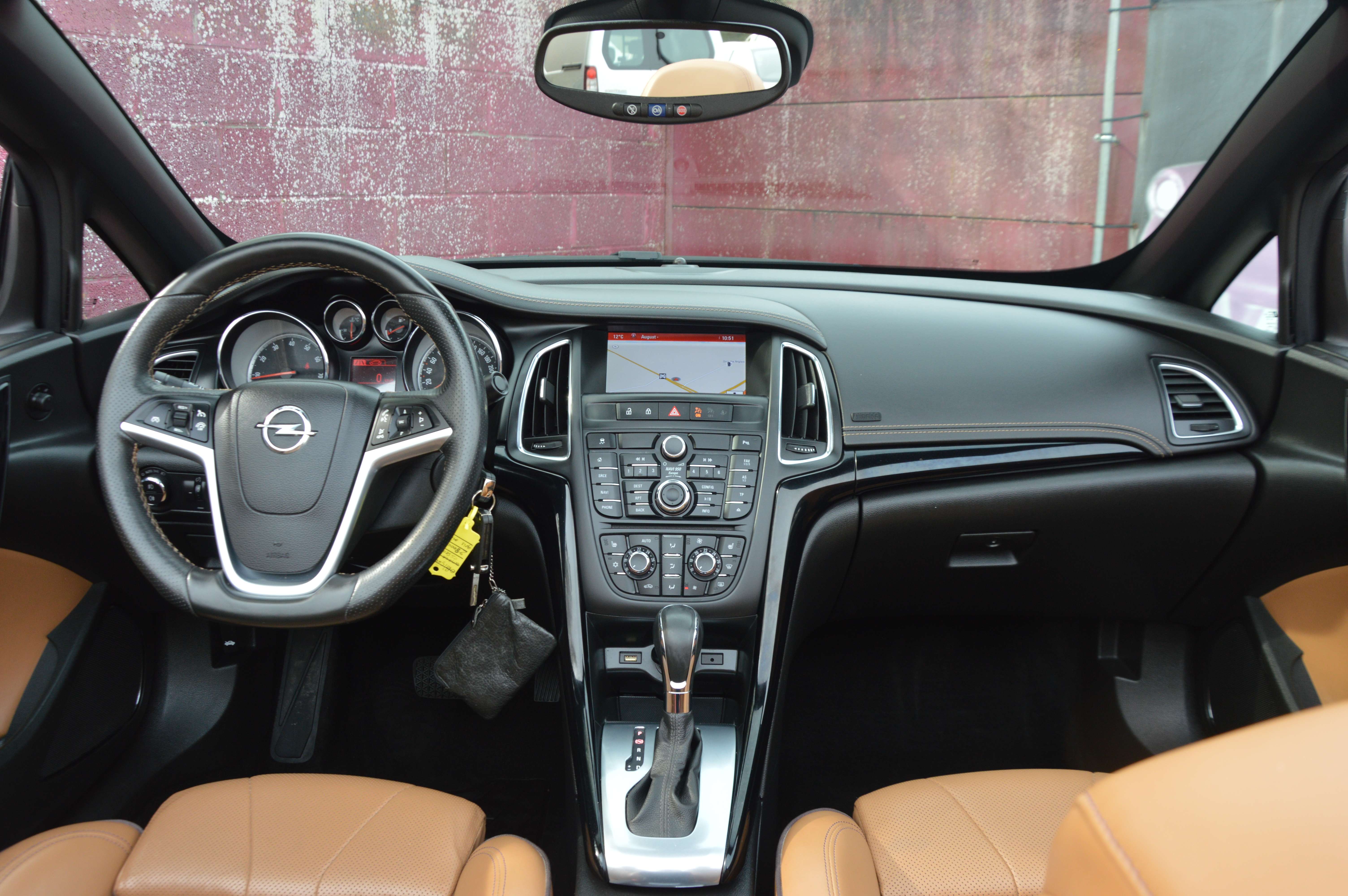 Opel Cascada 1.6Turbo Cosmo BOITE AUT FULL OPTION 28.721KM