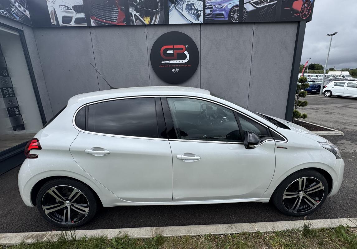Peugeot 208 1.2 PureTech 110ch S&S BVM5 GT Line