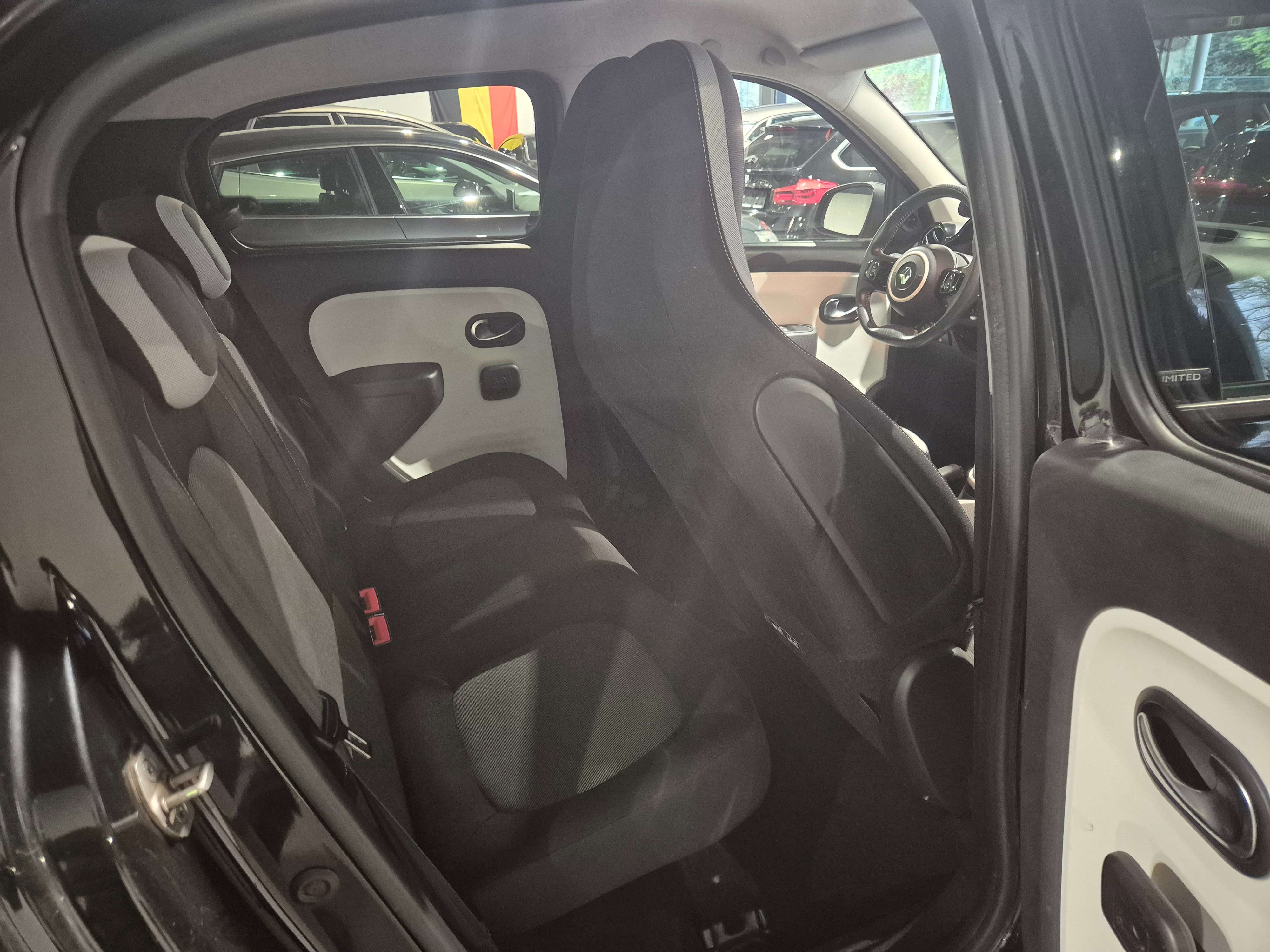 Renault Twingo Twingo 1.0i SCe Limited Prêt À Immatriculé