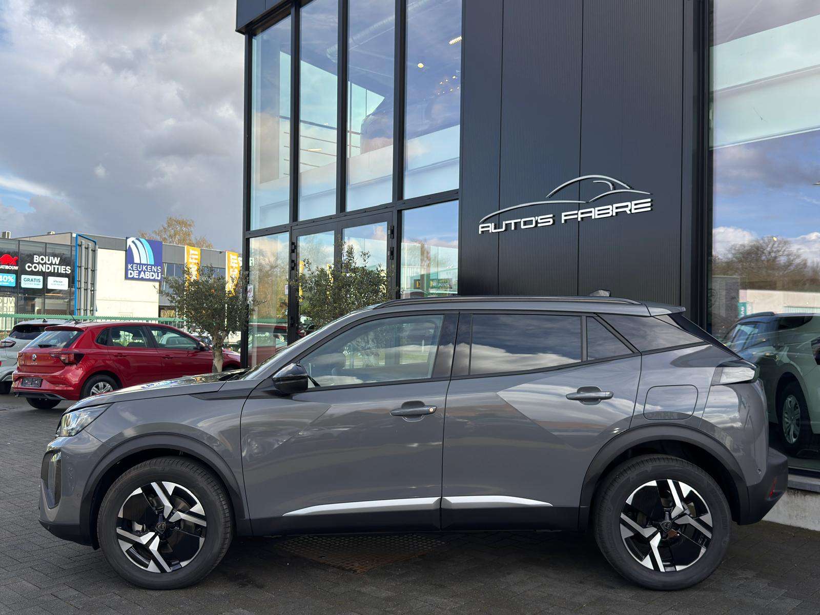 Peugeot 2008 12i Allure 145pk HYBRIDE AUTOMAAT !!! NIEUW !!!!