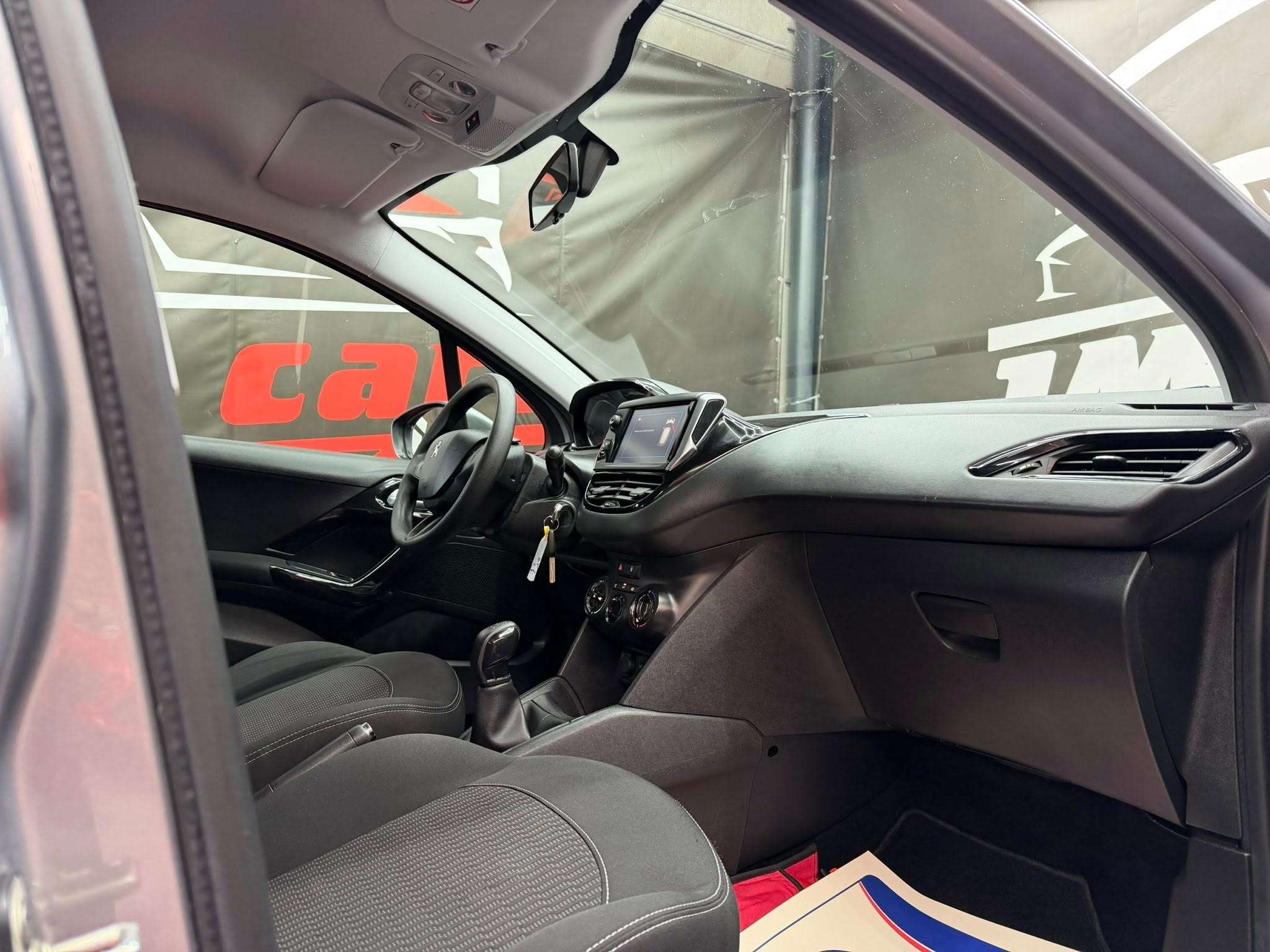 Peugeot 208 208 1.5 BlueHDi Active