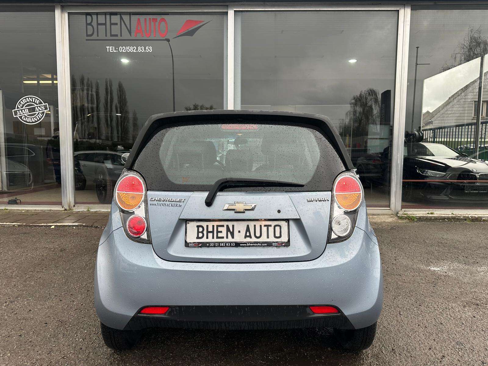 Chevrolet Spark 1.0i