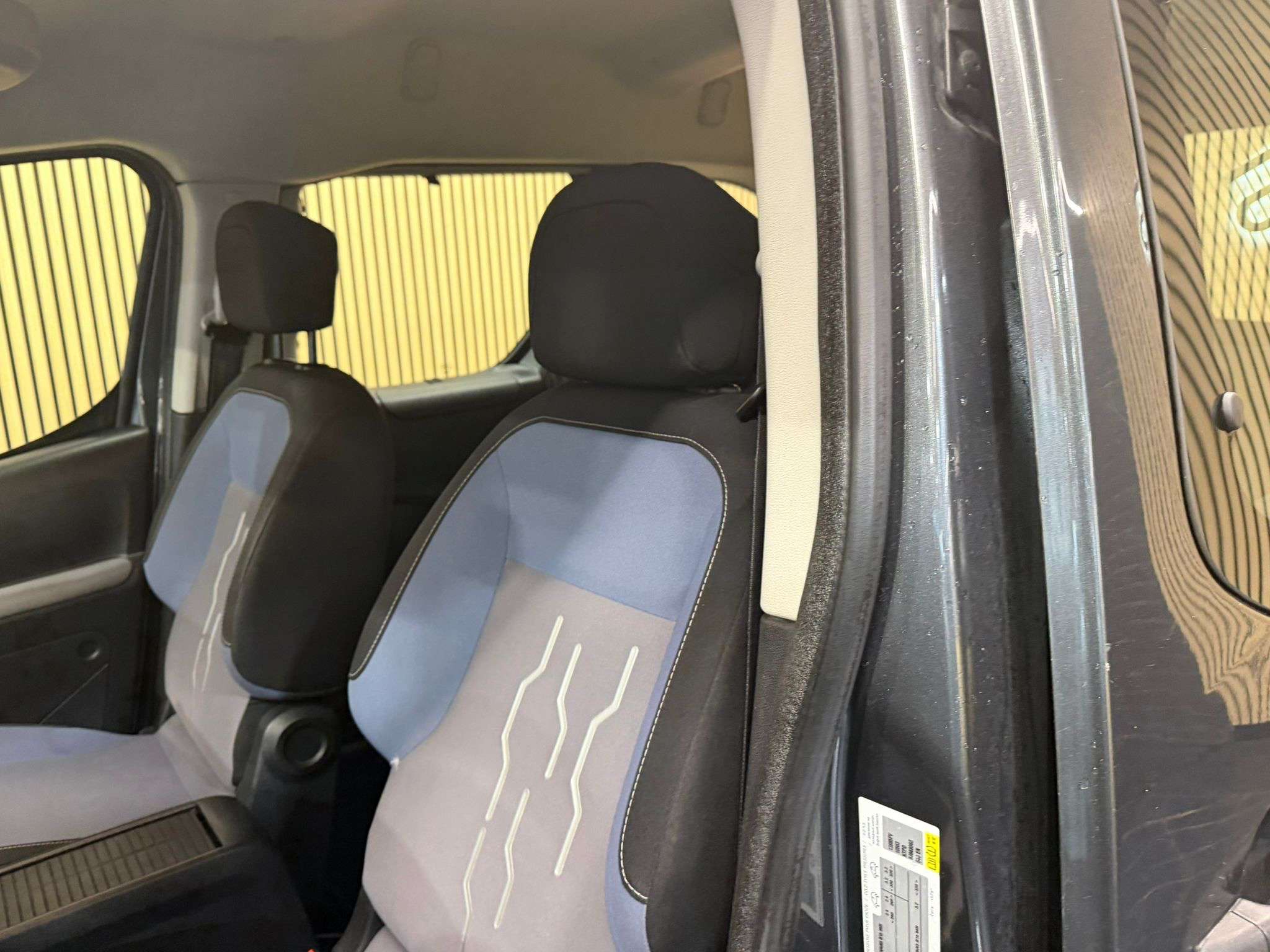 Peugeot Partner 1.6i TePee