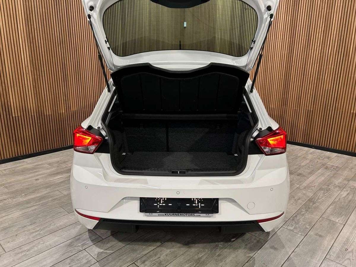 SEAT Ibiza 1.0 TSI Alu/Carplay/Pdc/Cruise/Led *1j garantie*