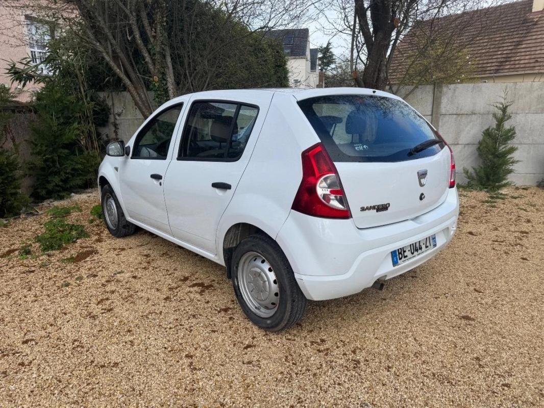 Dacia Sandero 1.4 MPI GPL 72 CH AMBIANCE