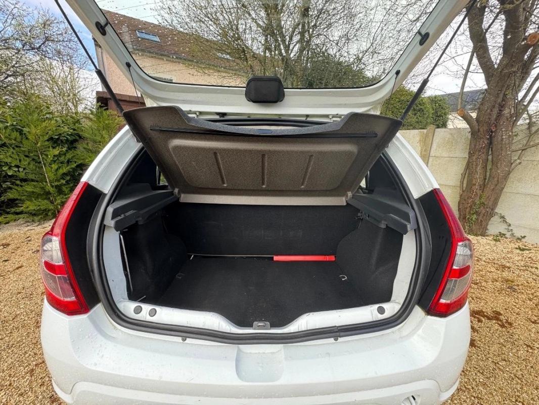 Dacia Sandero 1.4 MPI GPL 72 CH AMBIANCE