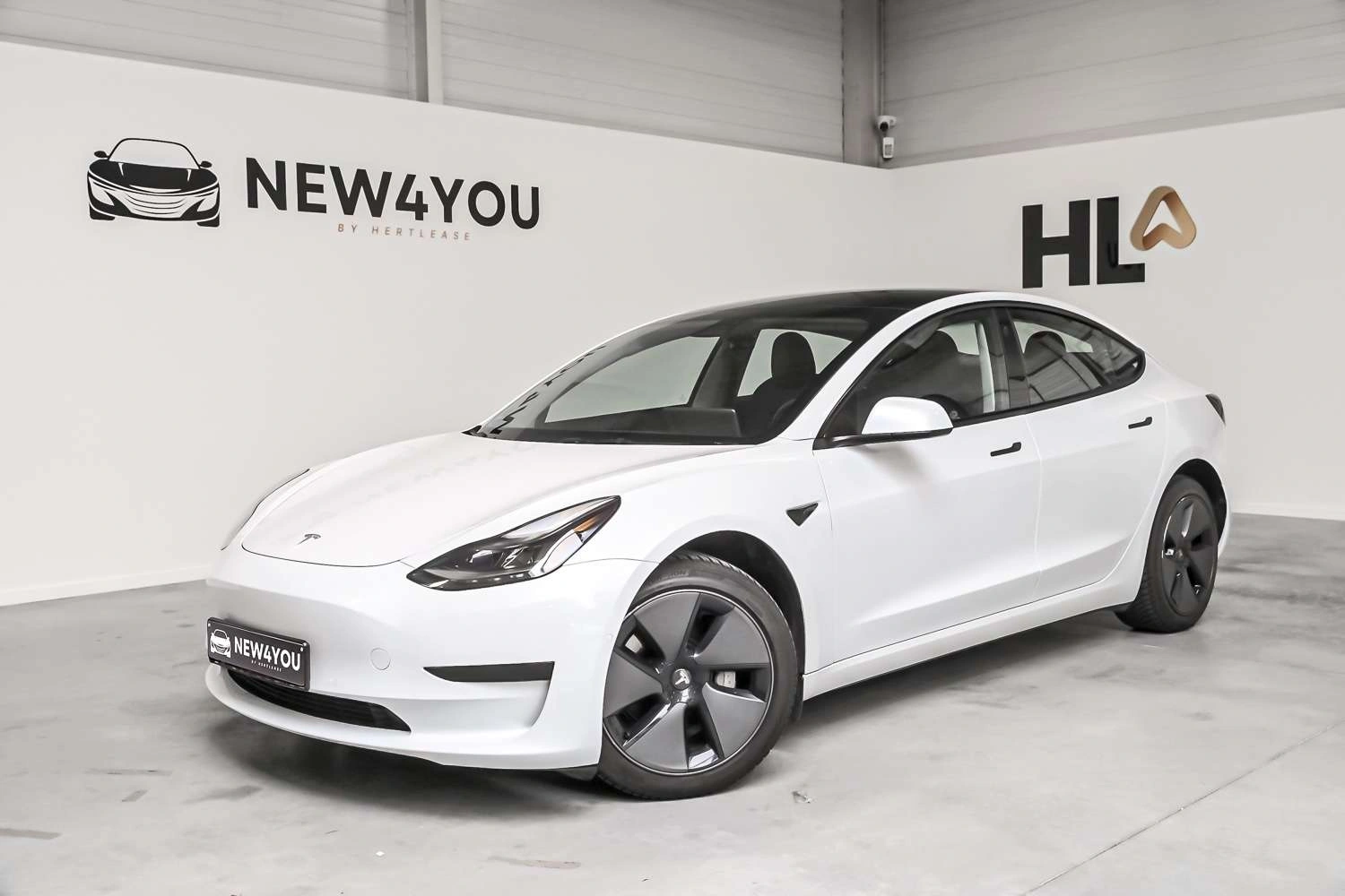 Tesla Model 3 Model 3 60 kWh Standard Plus