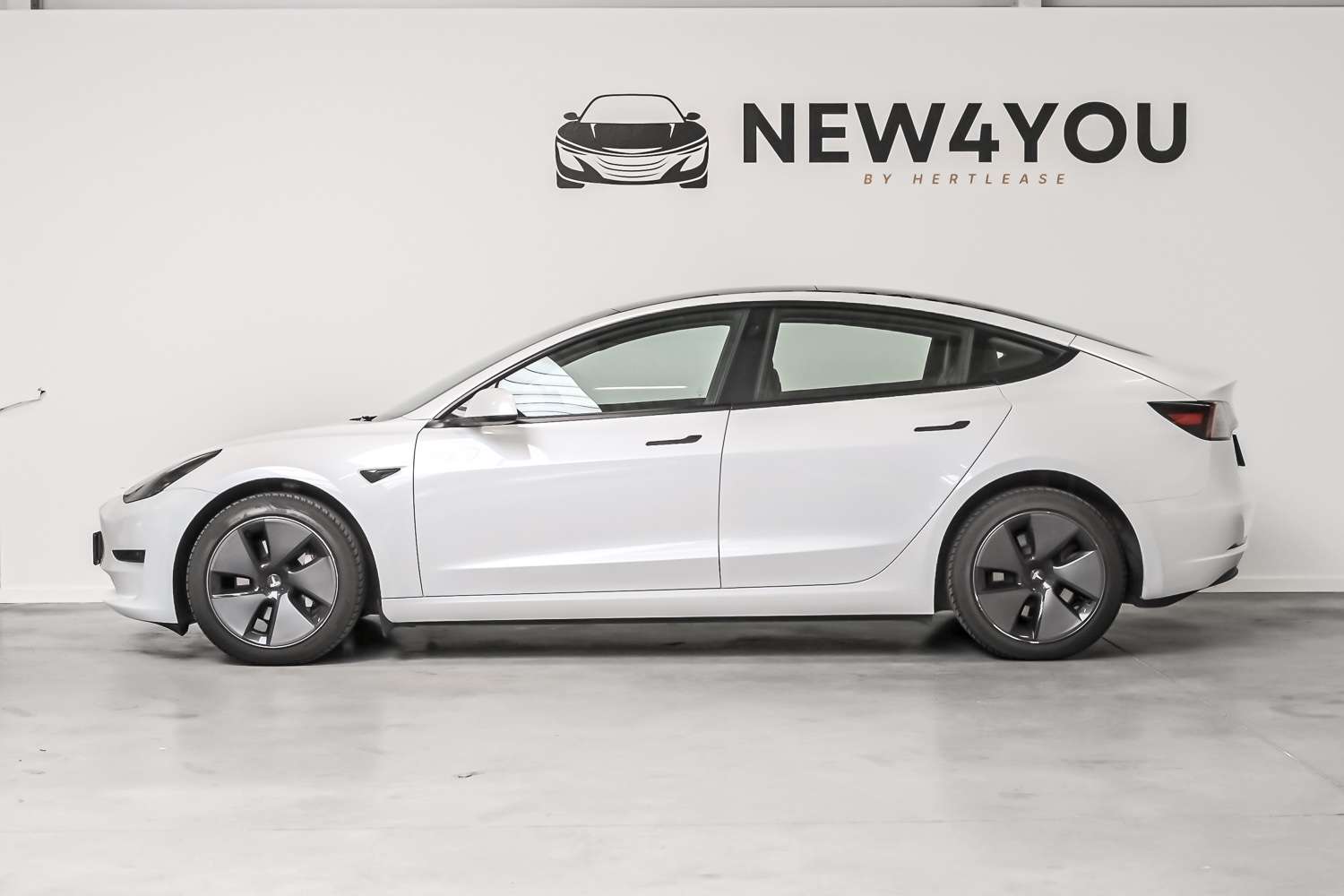 Tesla Model 3 Model 3 60 kWh Standard Plus
