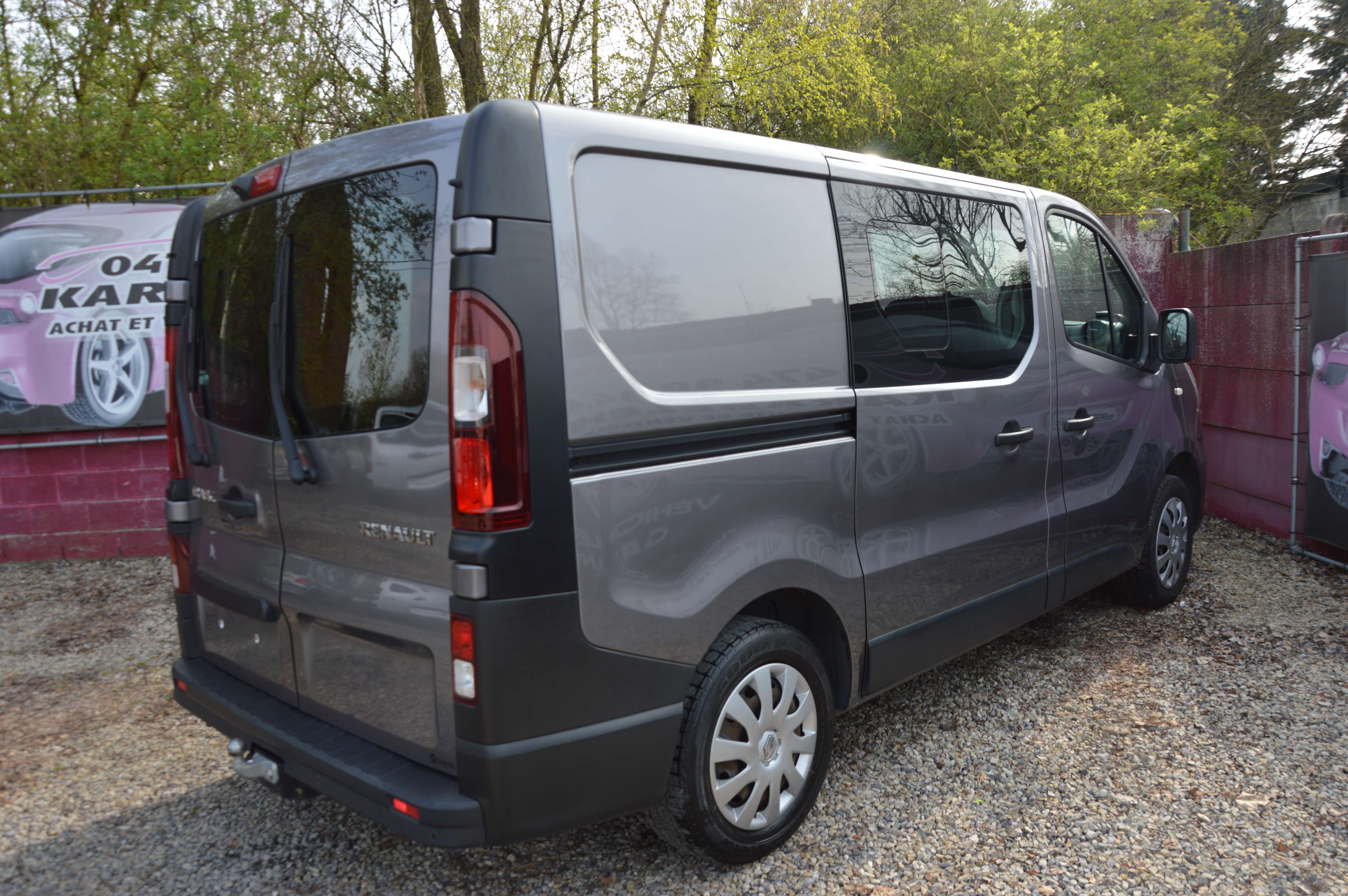 Renault Trafic 1.6dCi Energy Twin Turbo 5PL NAV CAM 91.704KM