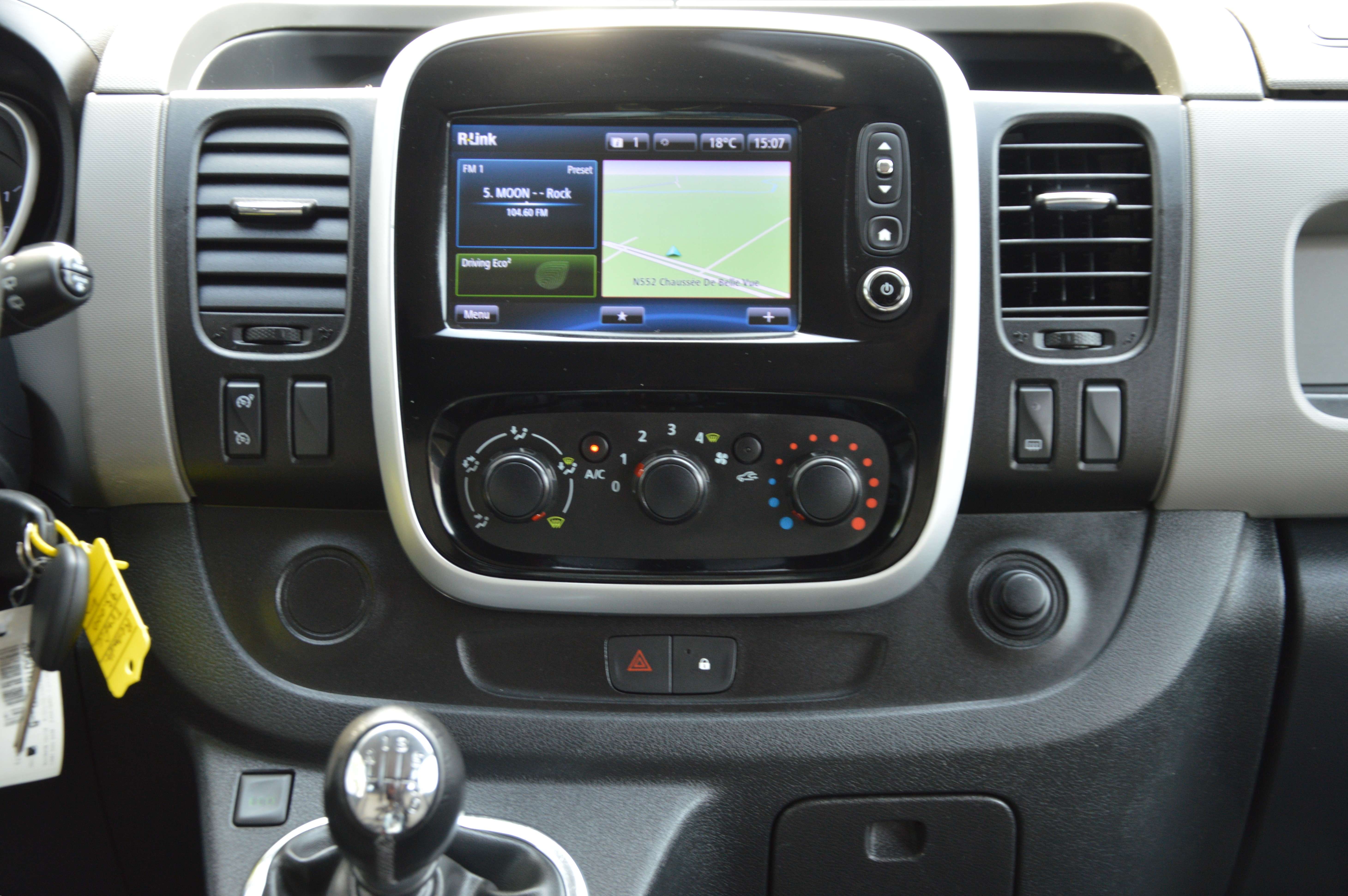 Renault Trafic 1.6dCi Energy Twin Turbo 5PL NAV CAM 91.704KM