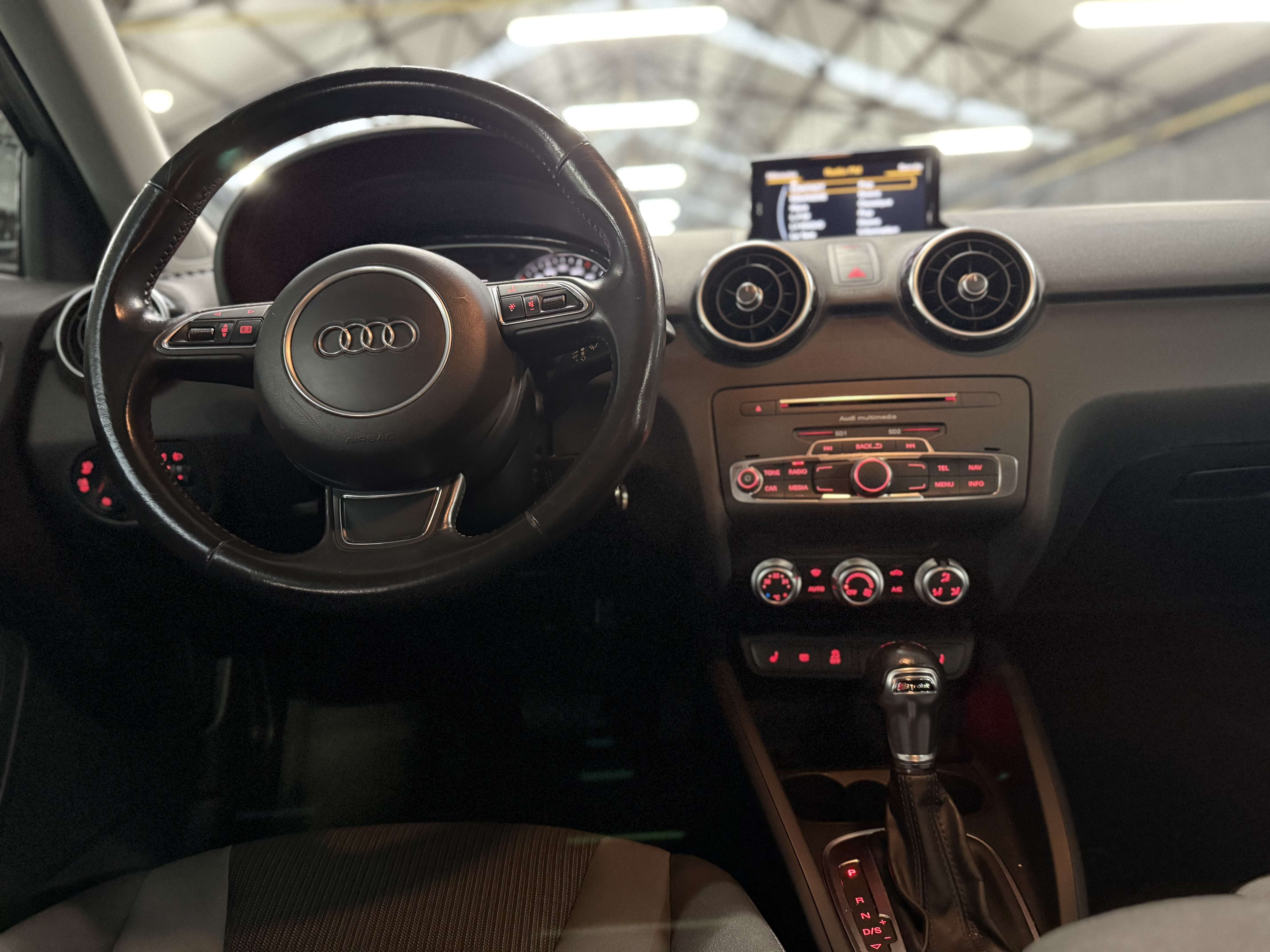 Audi A1 Sportback 1.4 D S tronic * AUTOMAT * GARANTIE