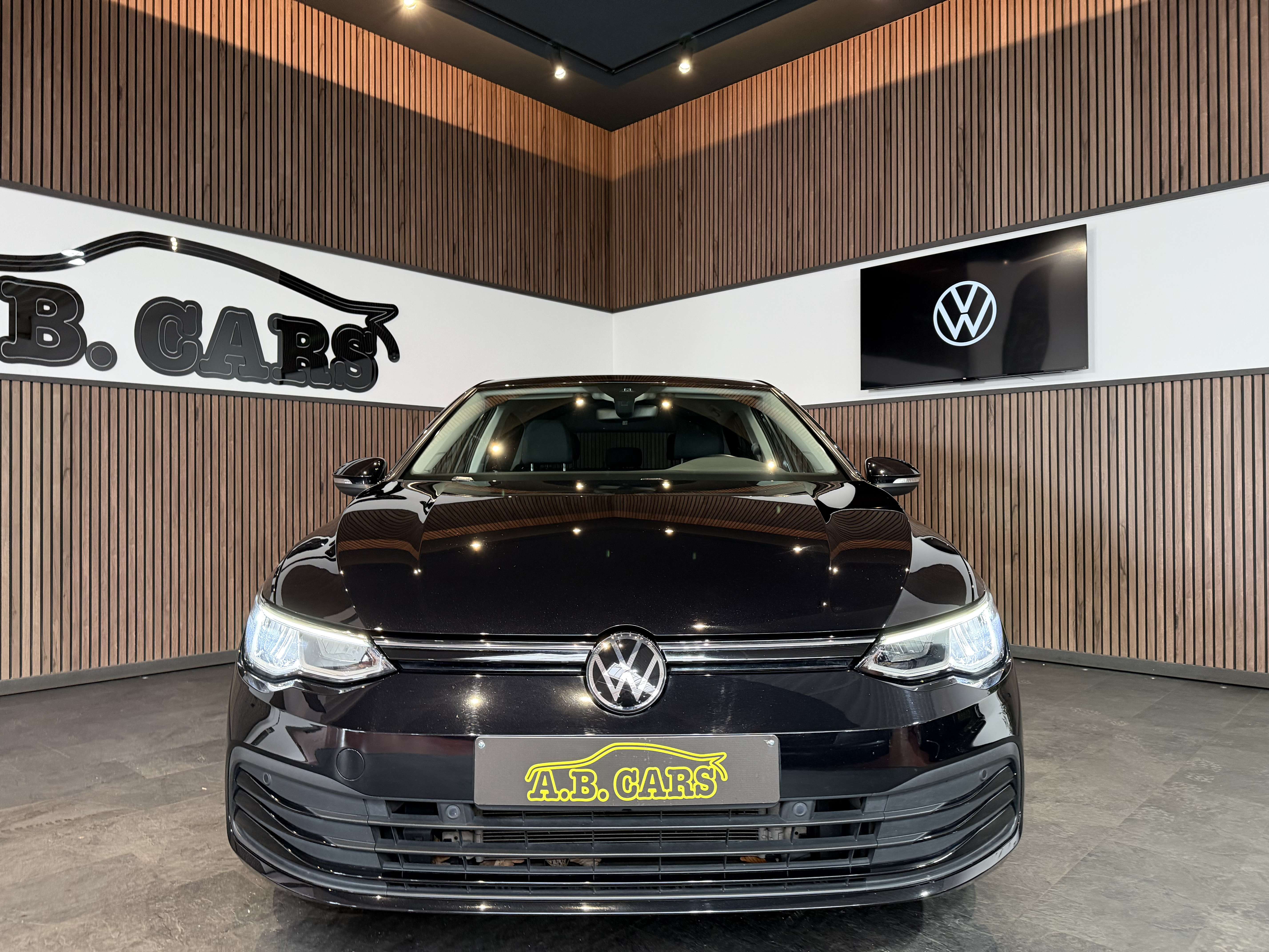 Volkswagen Golf 1.0 TSI - GARANTIE 12MOIS - 1ER PROPRIÉTAIRE