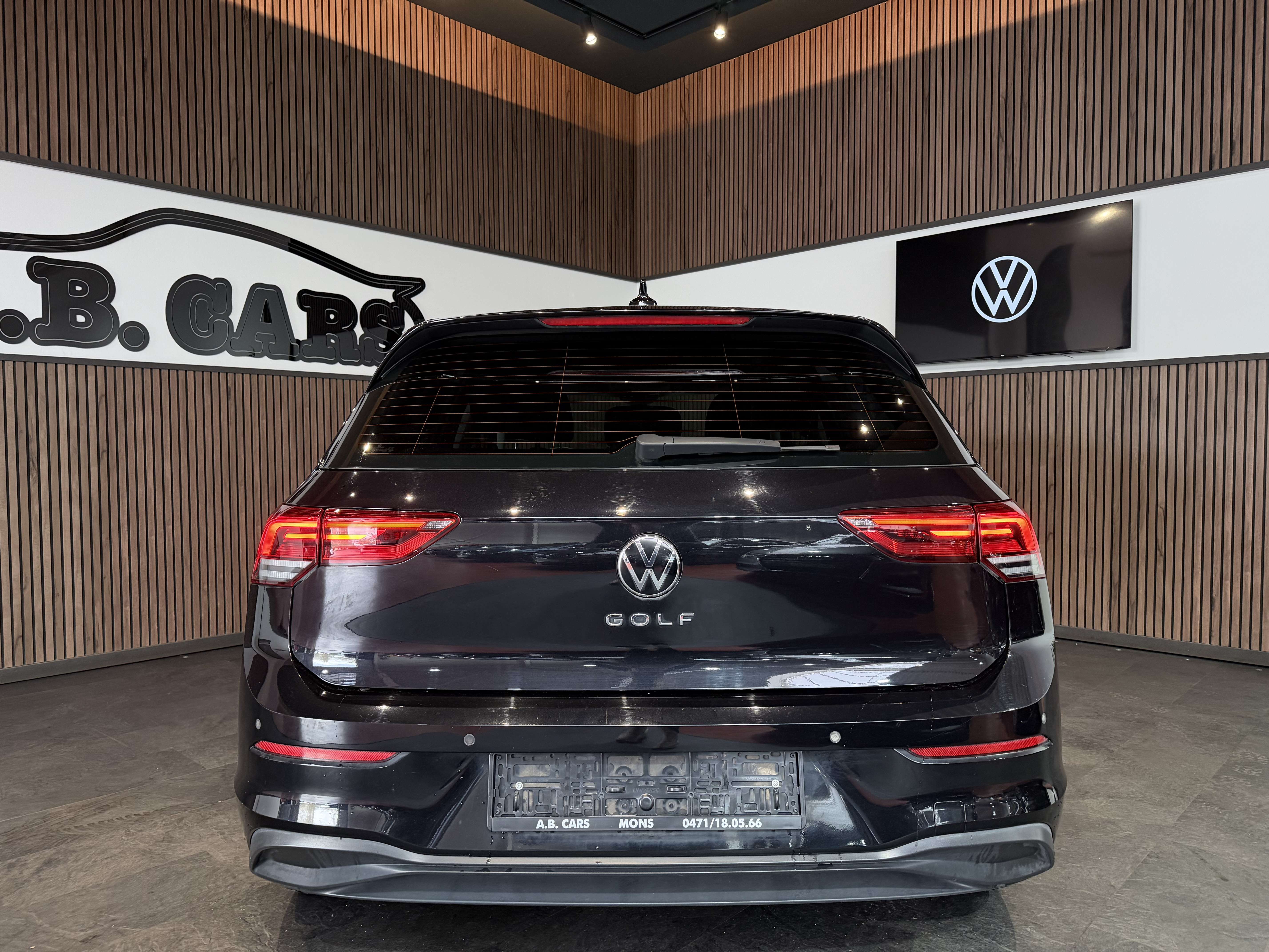 Volkswagen Golf 1.0 TSI - GARANTIE 12MOIS - 1ER PROPRIÉTAIRE