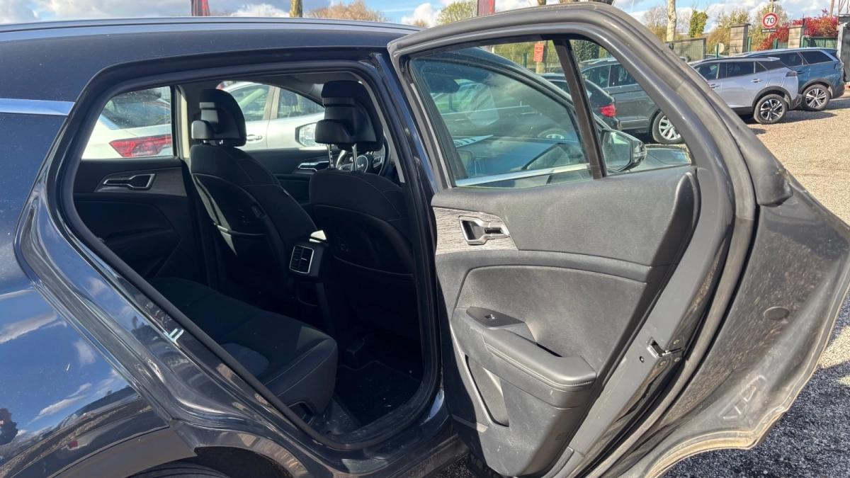Kia Sportage 1.6 CRDI 135cv MHEV ACTIVE 14991 Hors Taxes 4X2 DCT BVA an 2022