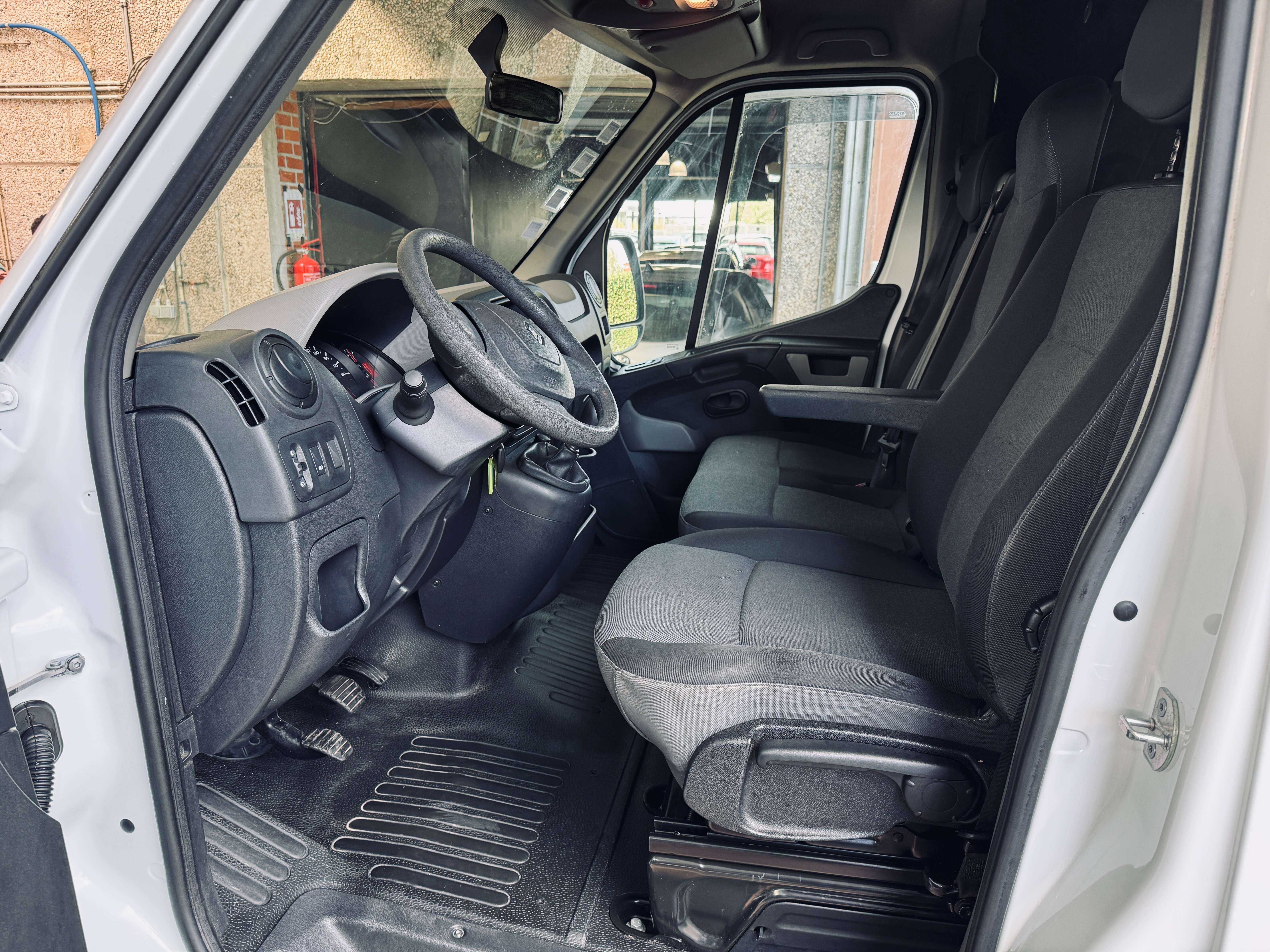 Renault Master 2.3 dCi L2H2 3 PLACES, EURO 6B, GARANTIE 1AN